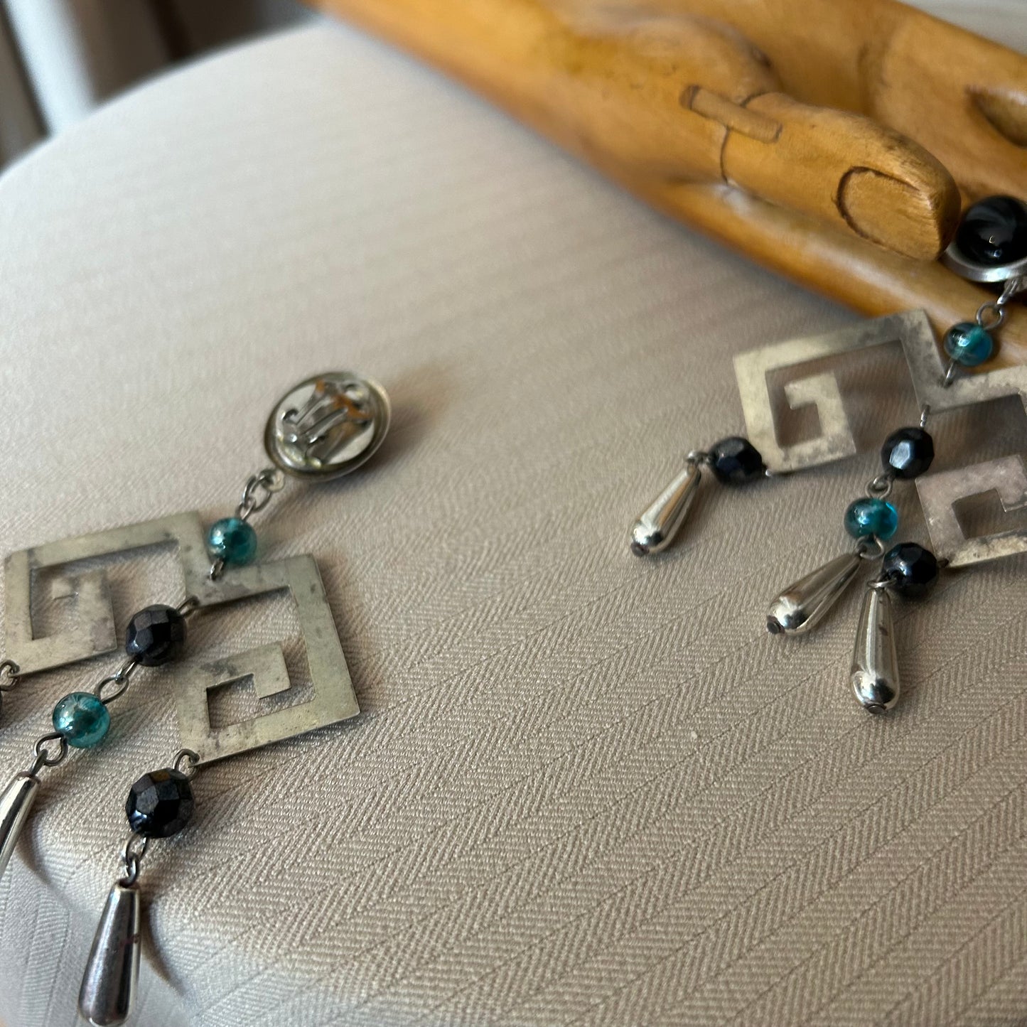 Large Statement Clip Ons