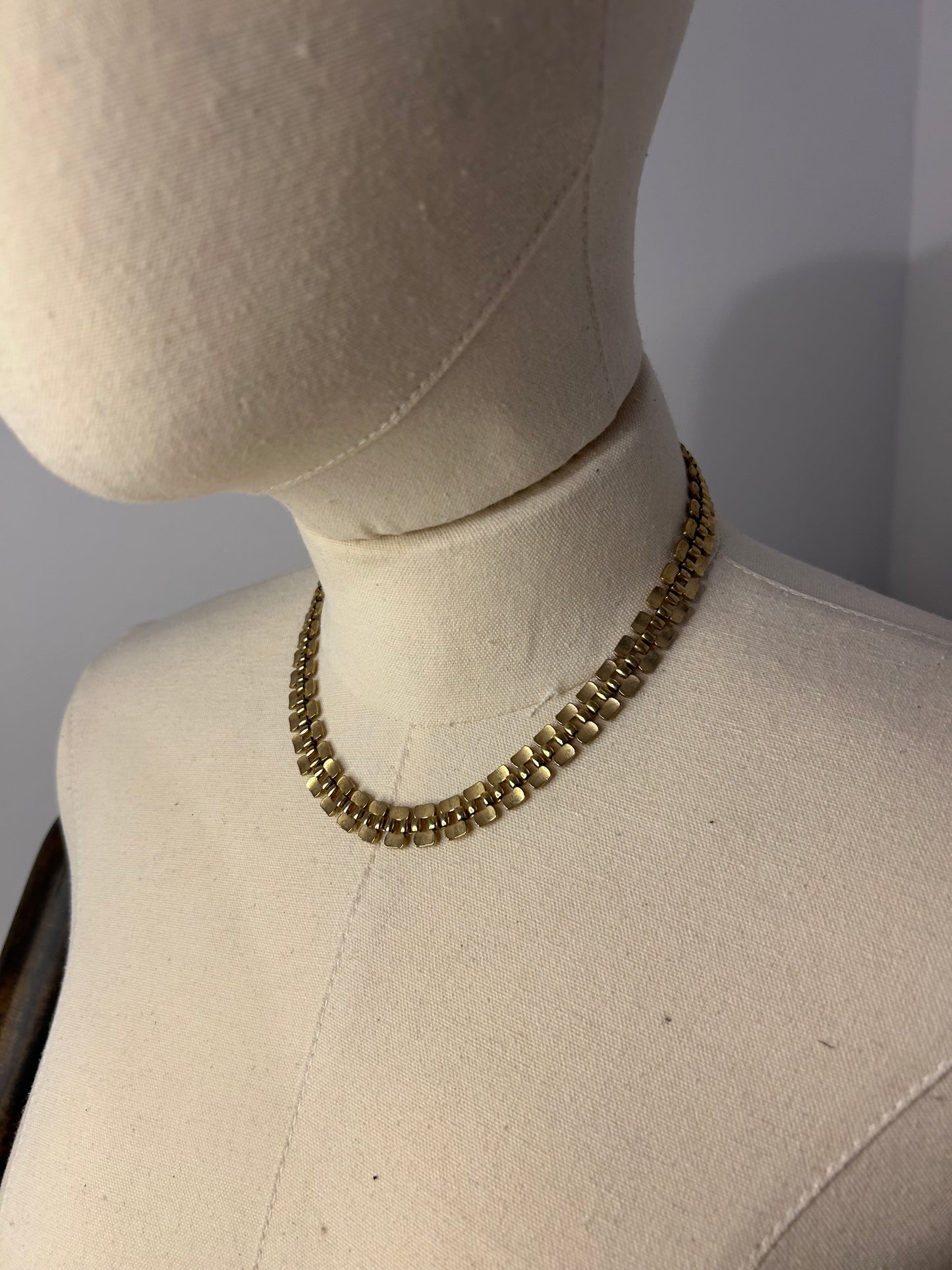 Chain Link Gold Tone Necklace