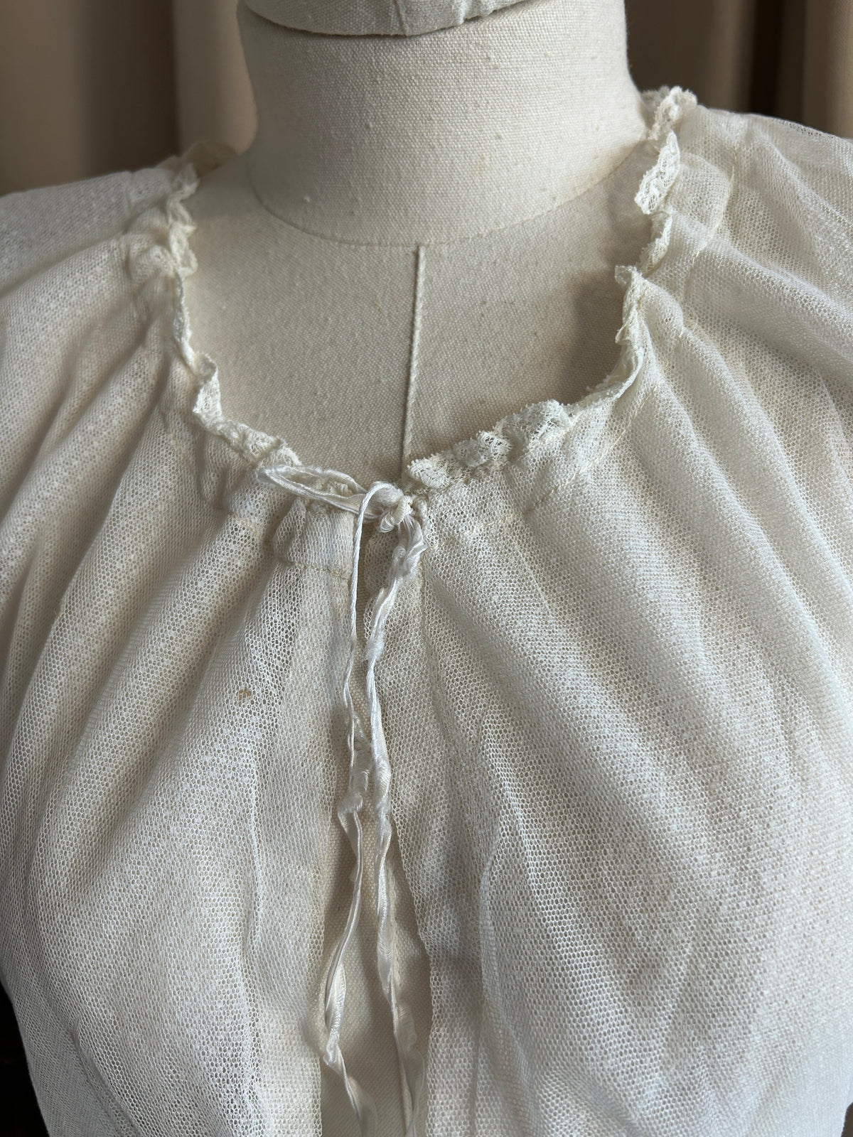 Antique White Slip