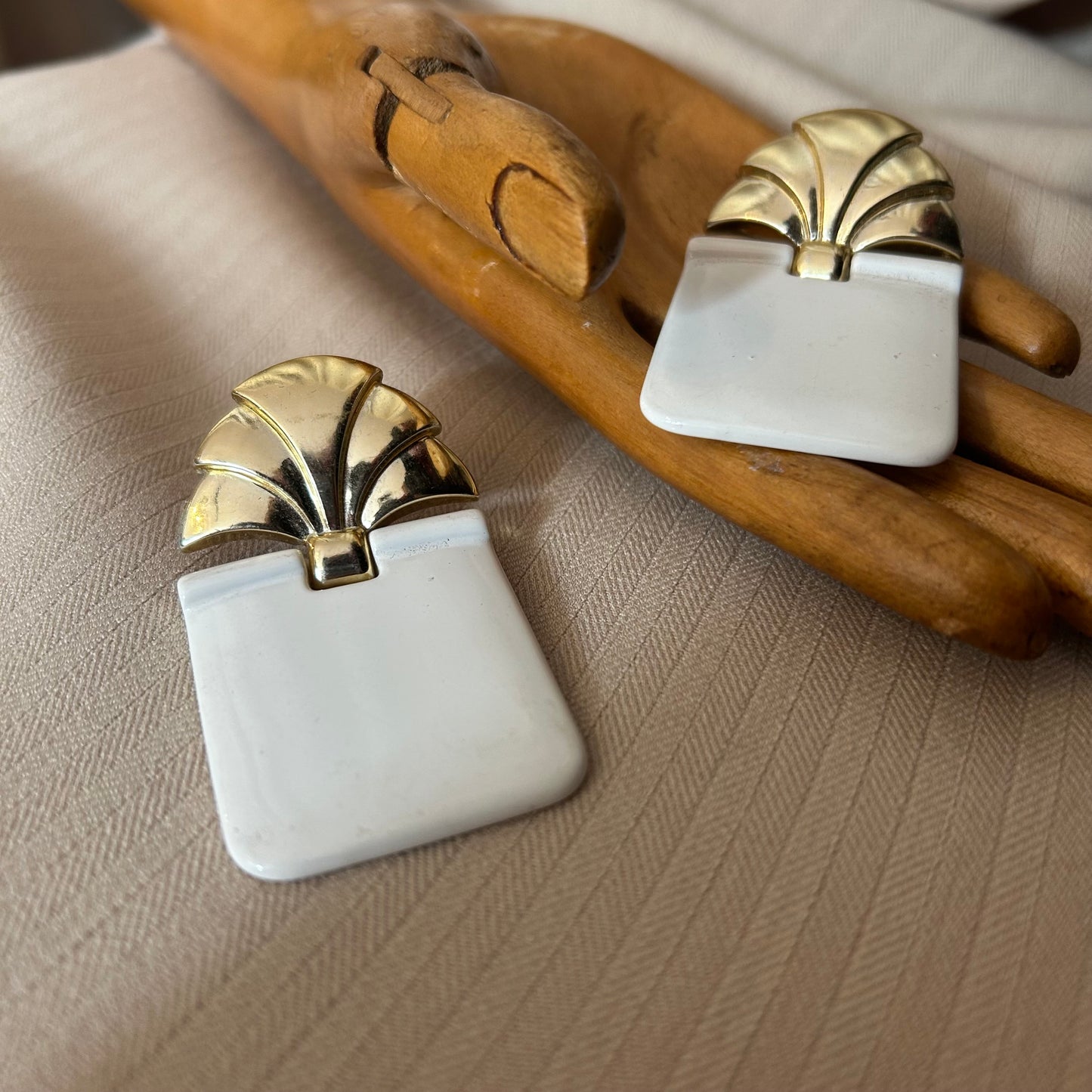 Gold And White Door Knocker Clip On