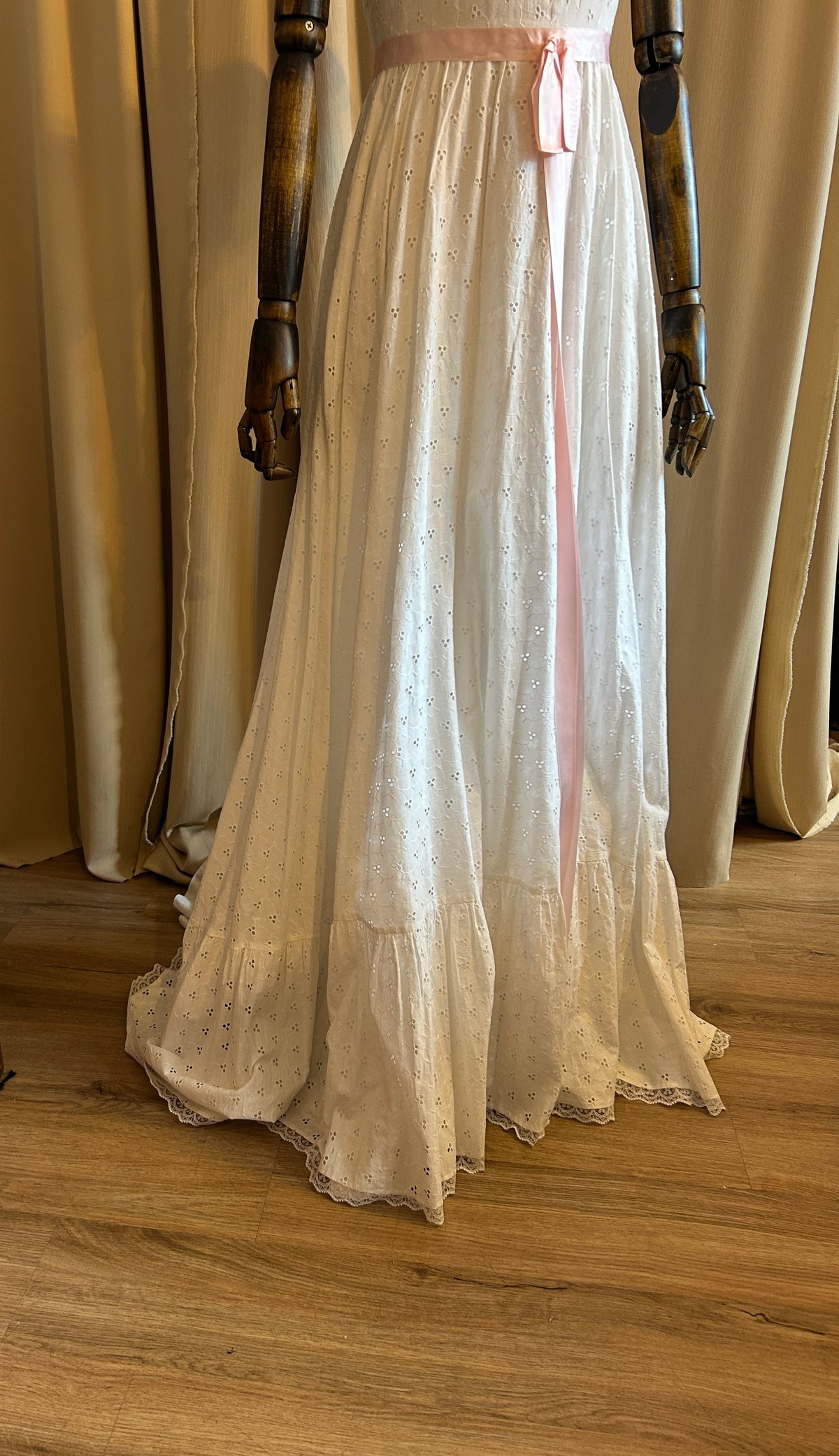 Brodierie Anglais Gown