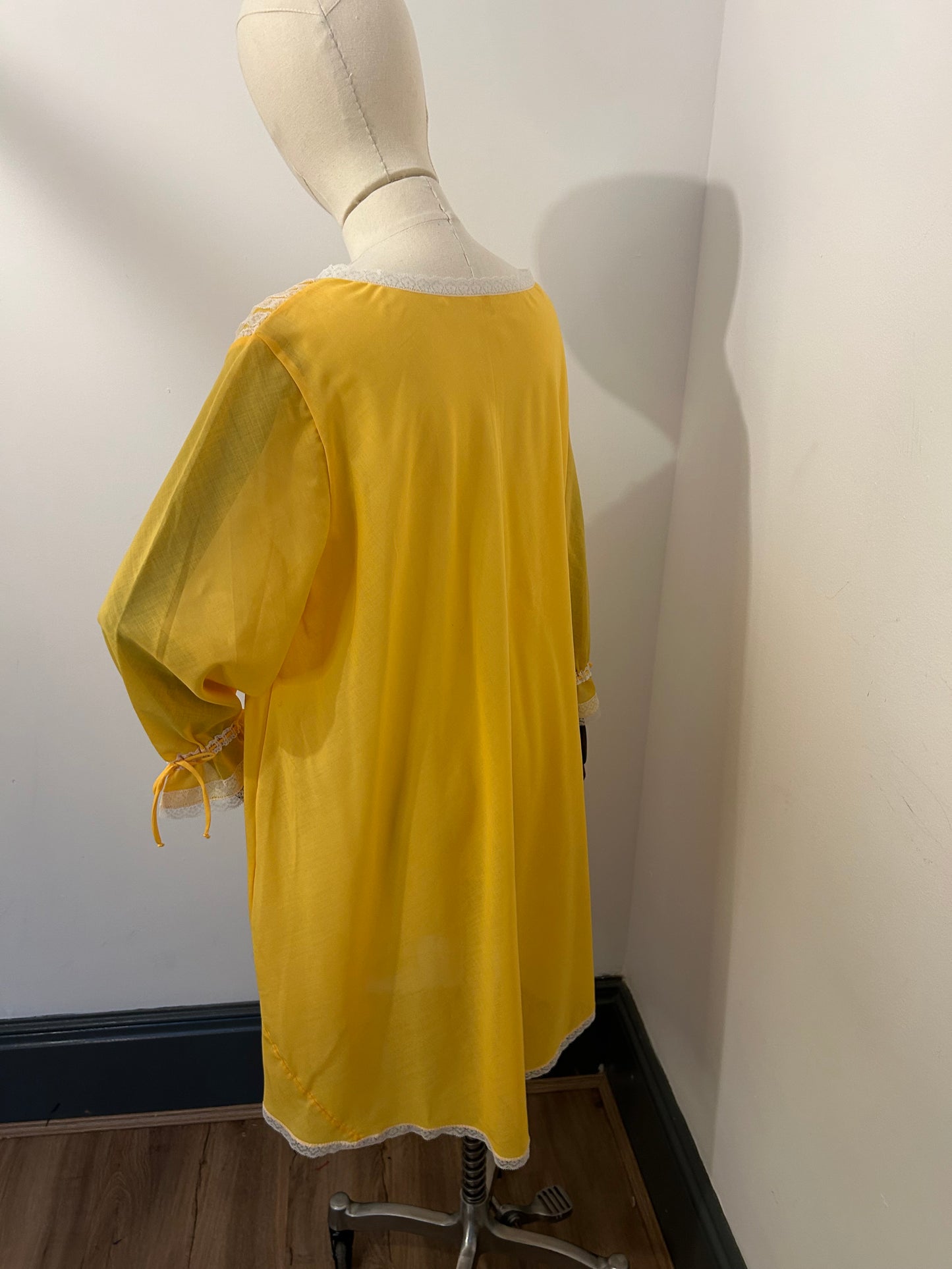 Yellow Dead-stock Nightgown