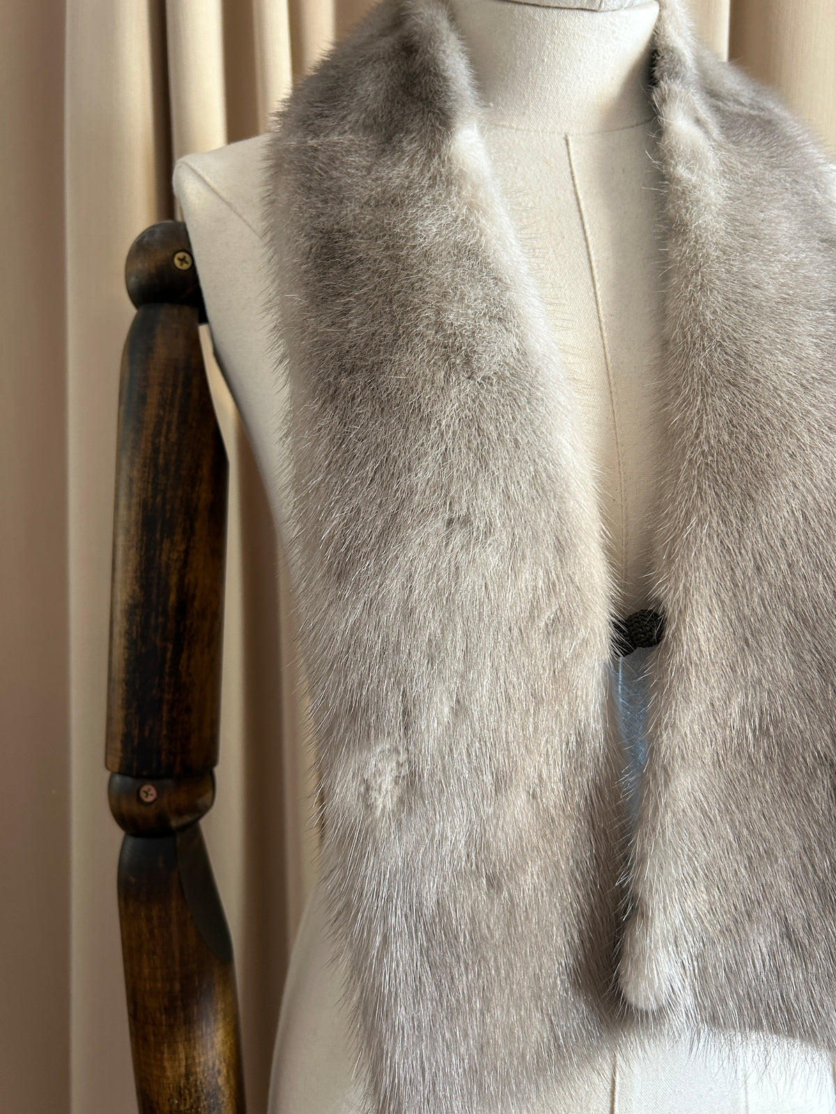 Grey Mink Collar