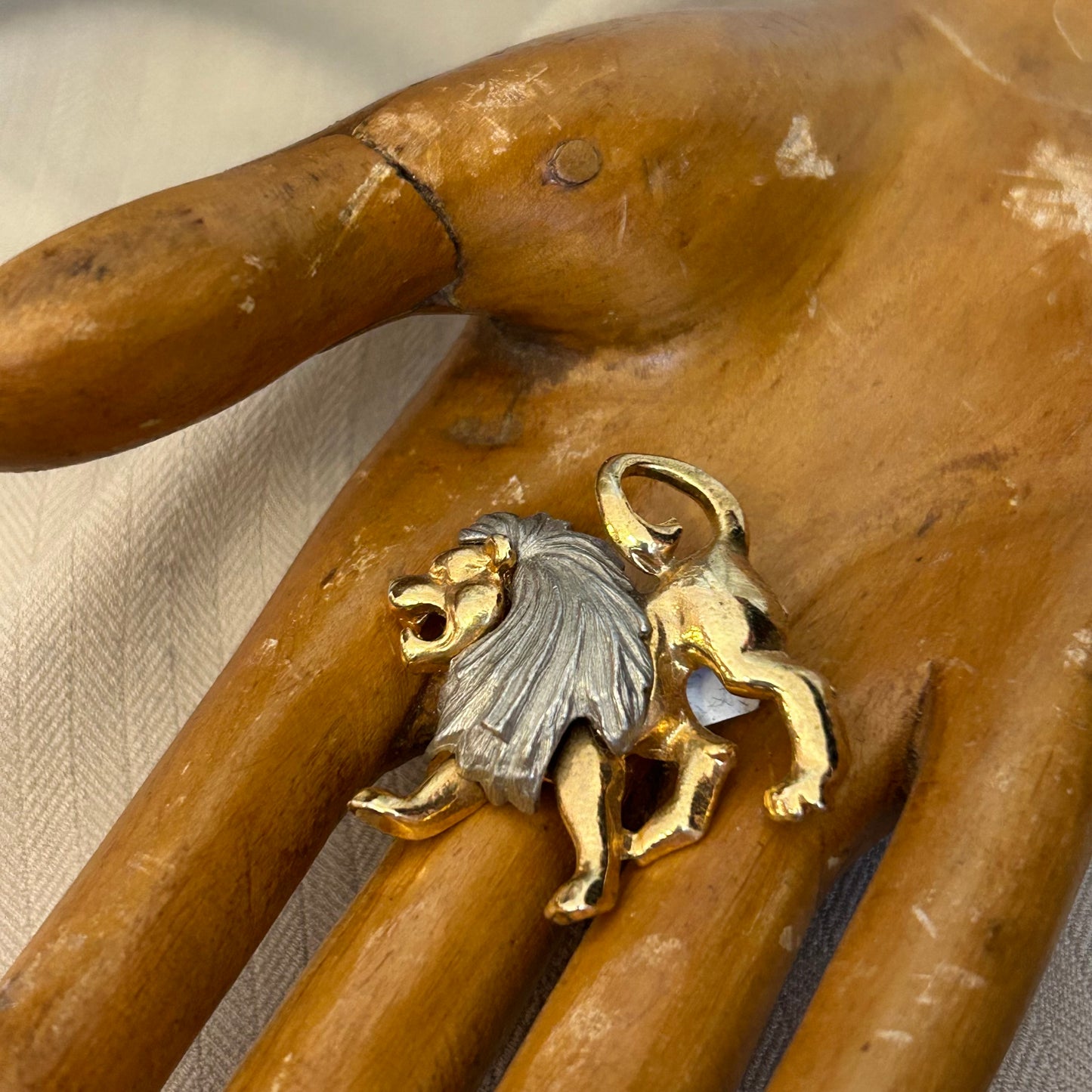 Lion Brooch
