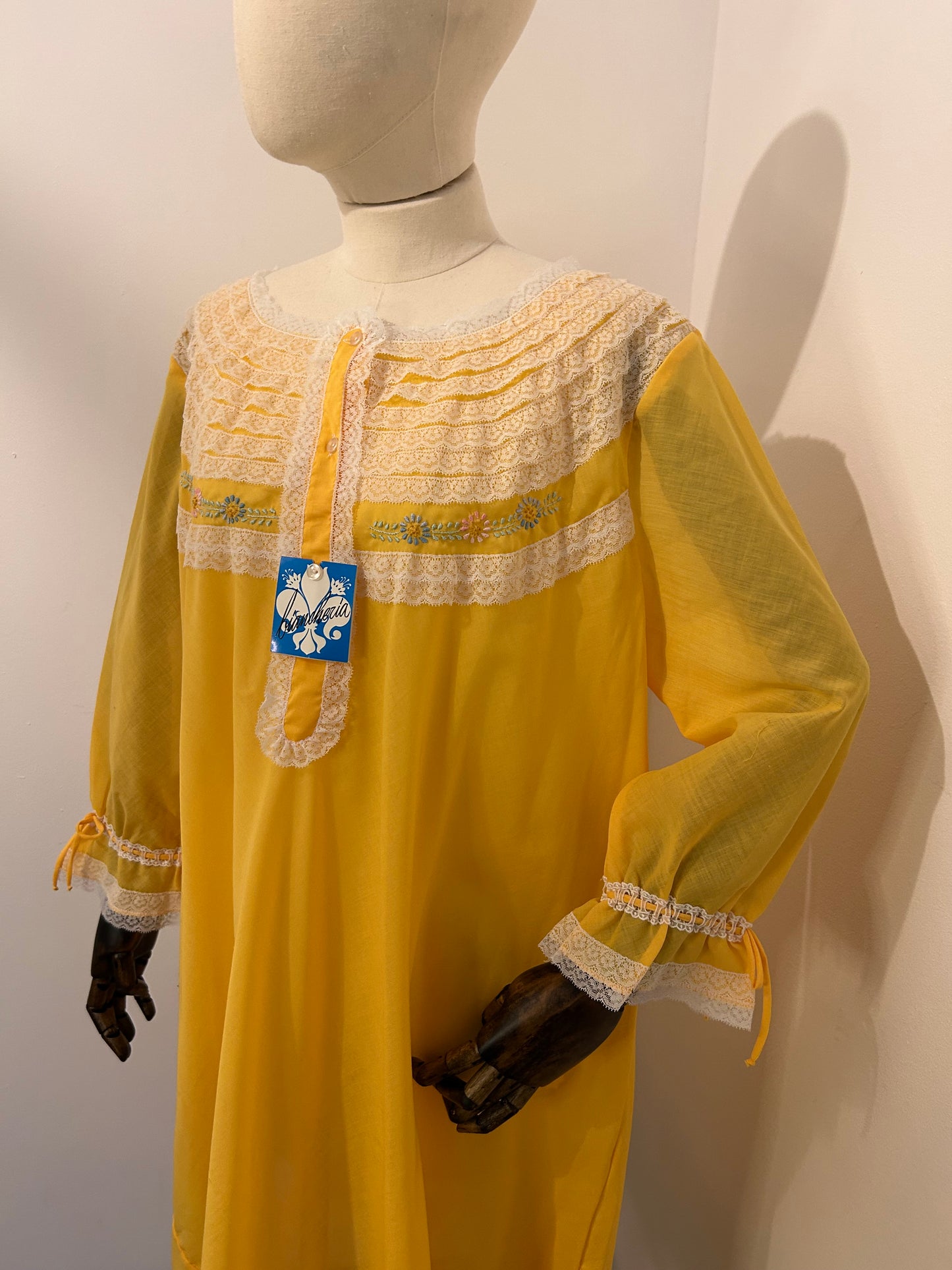 Yellow Dead-stock Nightgown