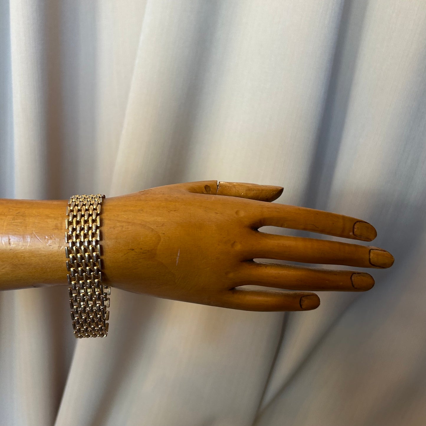Mesh Brick Link Bracelet