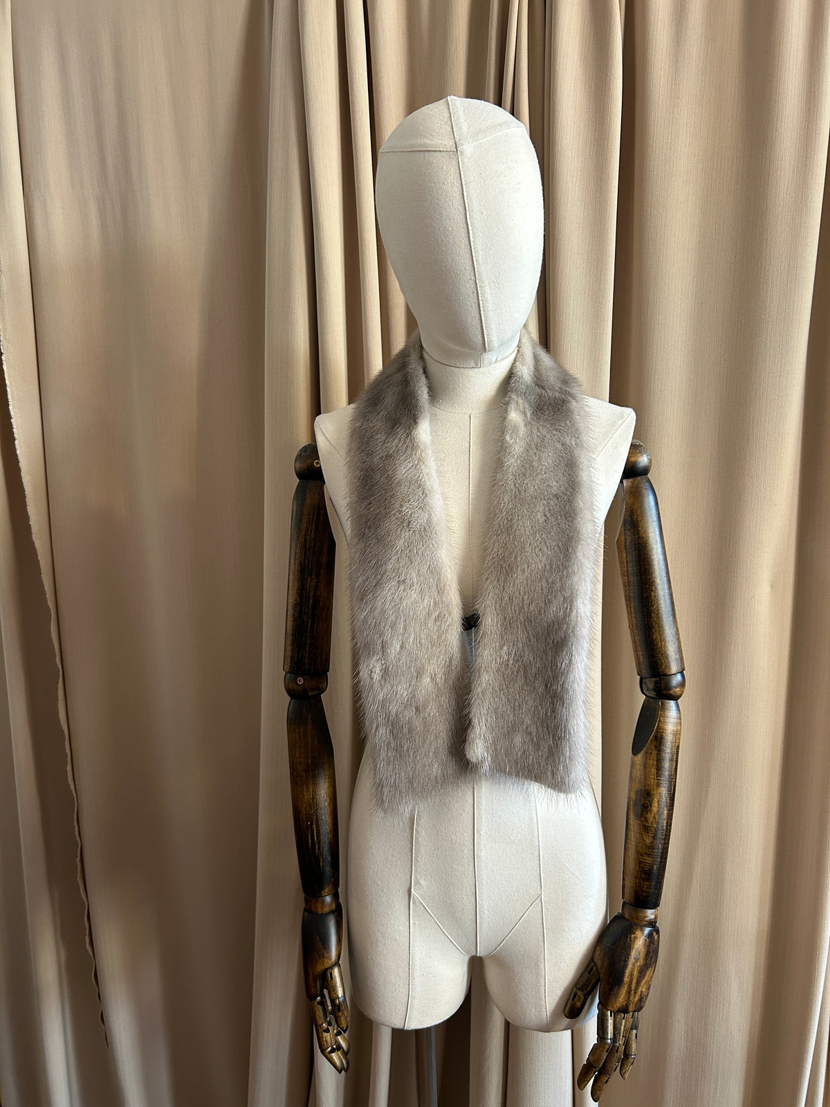 Grey Mink Collar