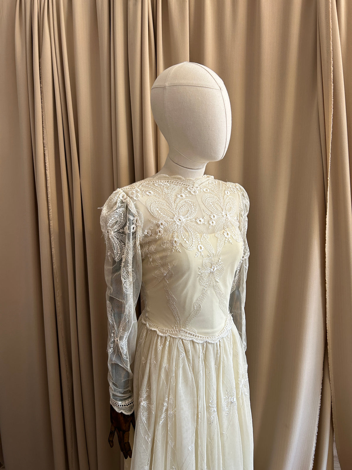 Lace Bridal Mini