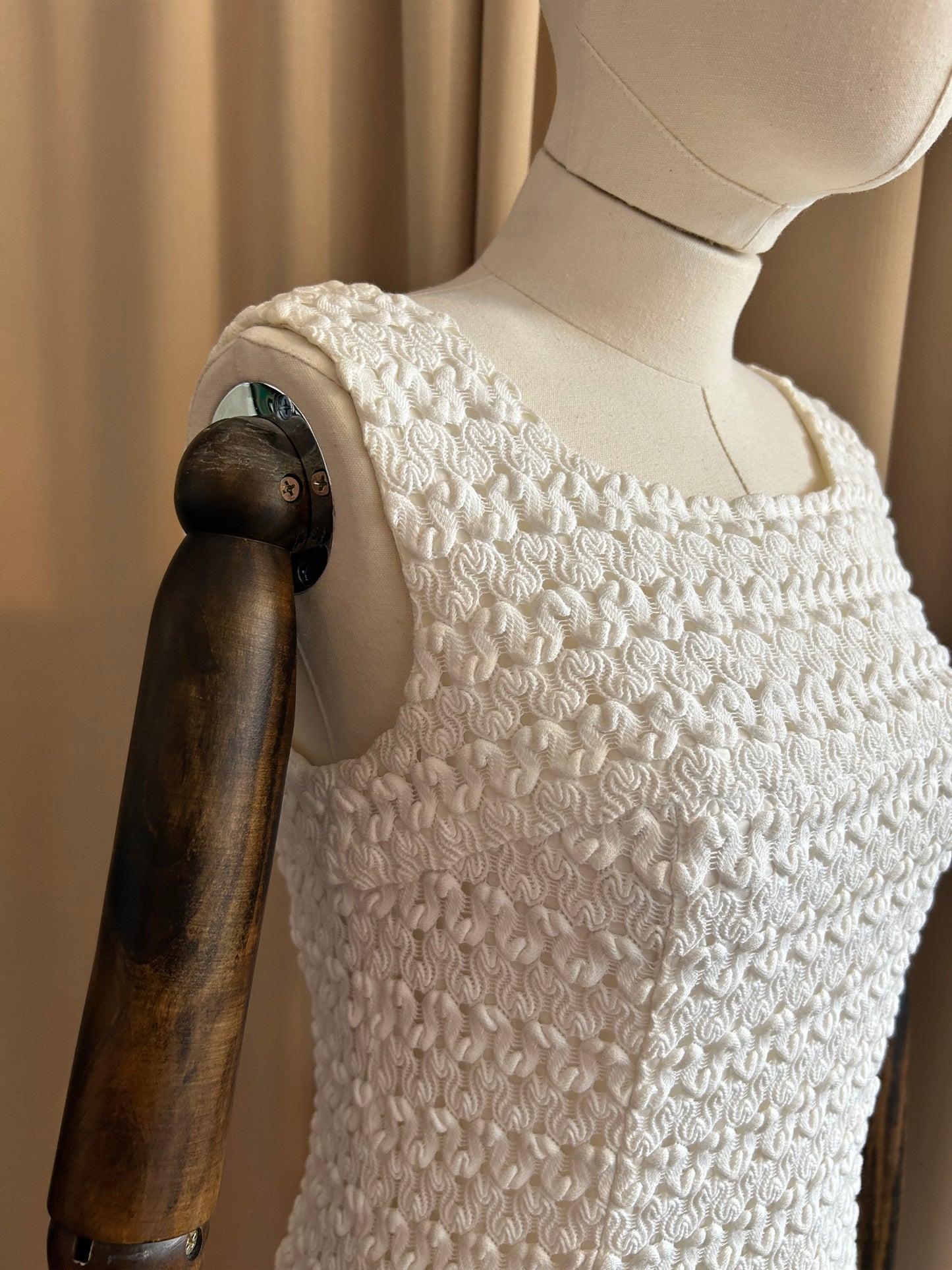 60s Crochet Mini