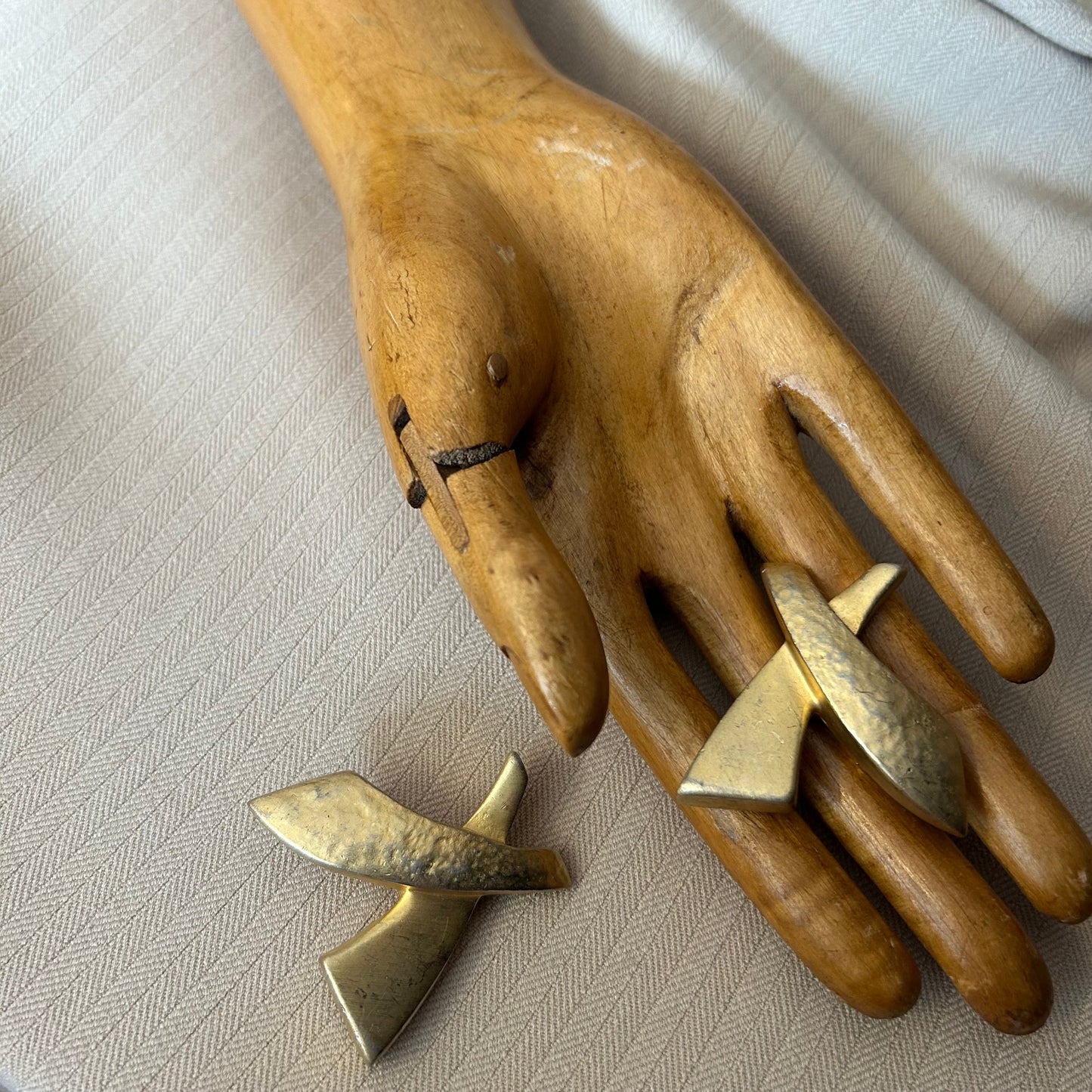 Flying Cross Clip On