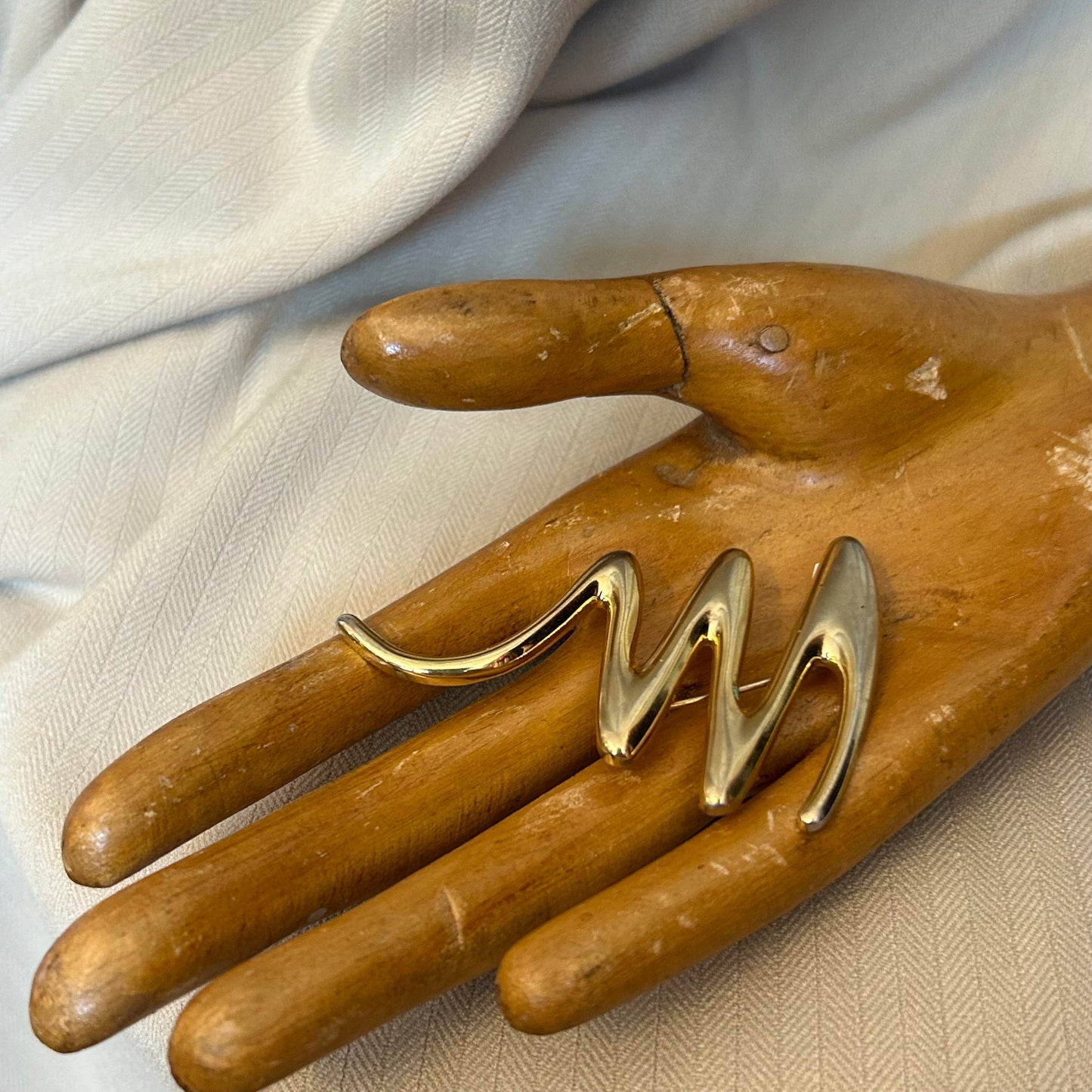 Squiggle Brooch