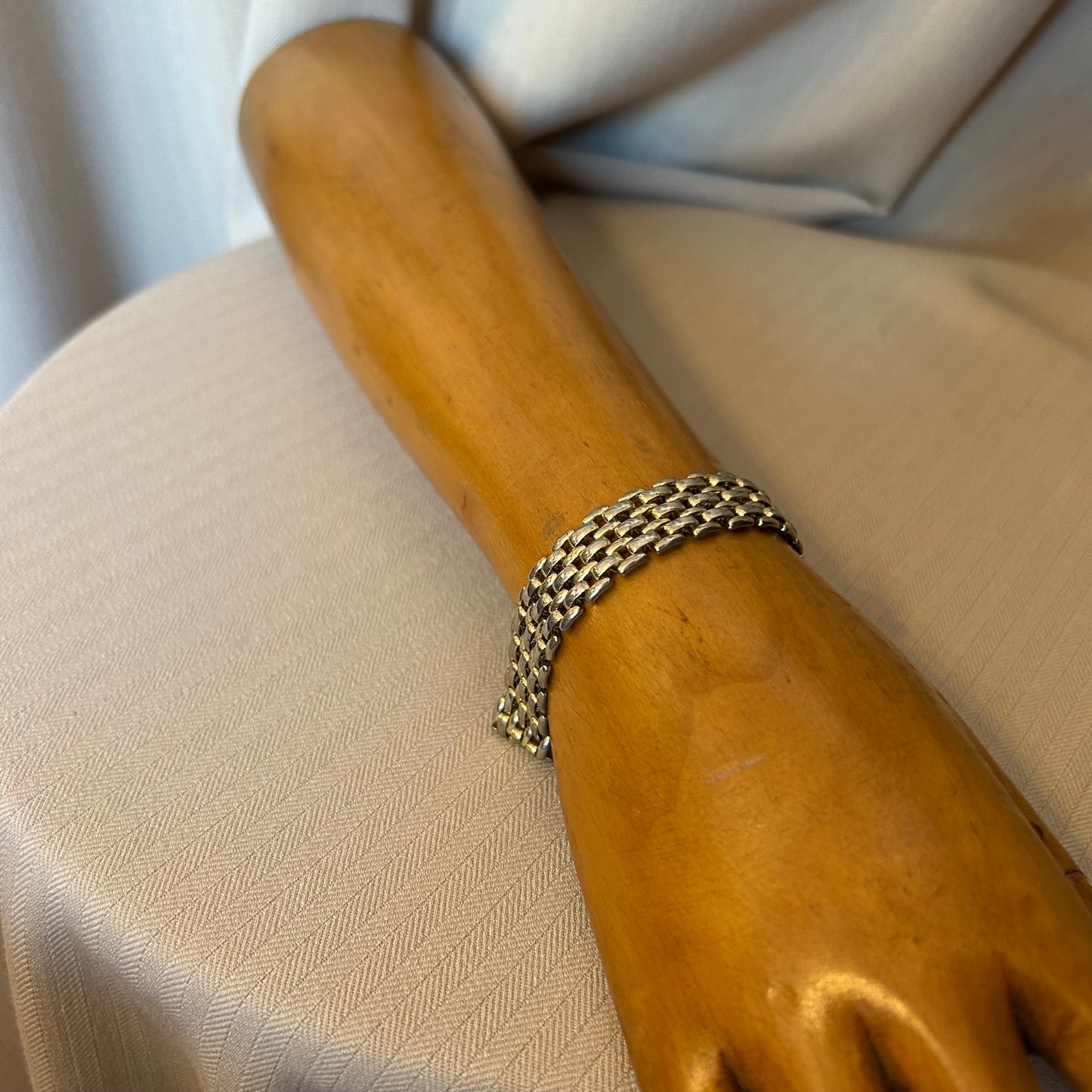 Narrow Mesh Brick Link Bracelet