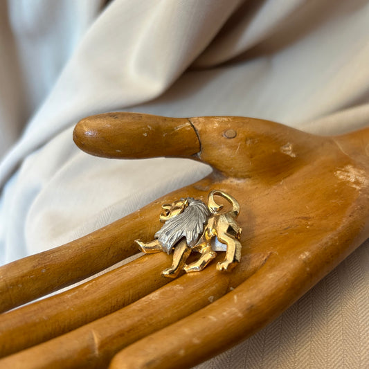 Lion Brooch