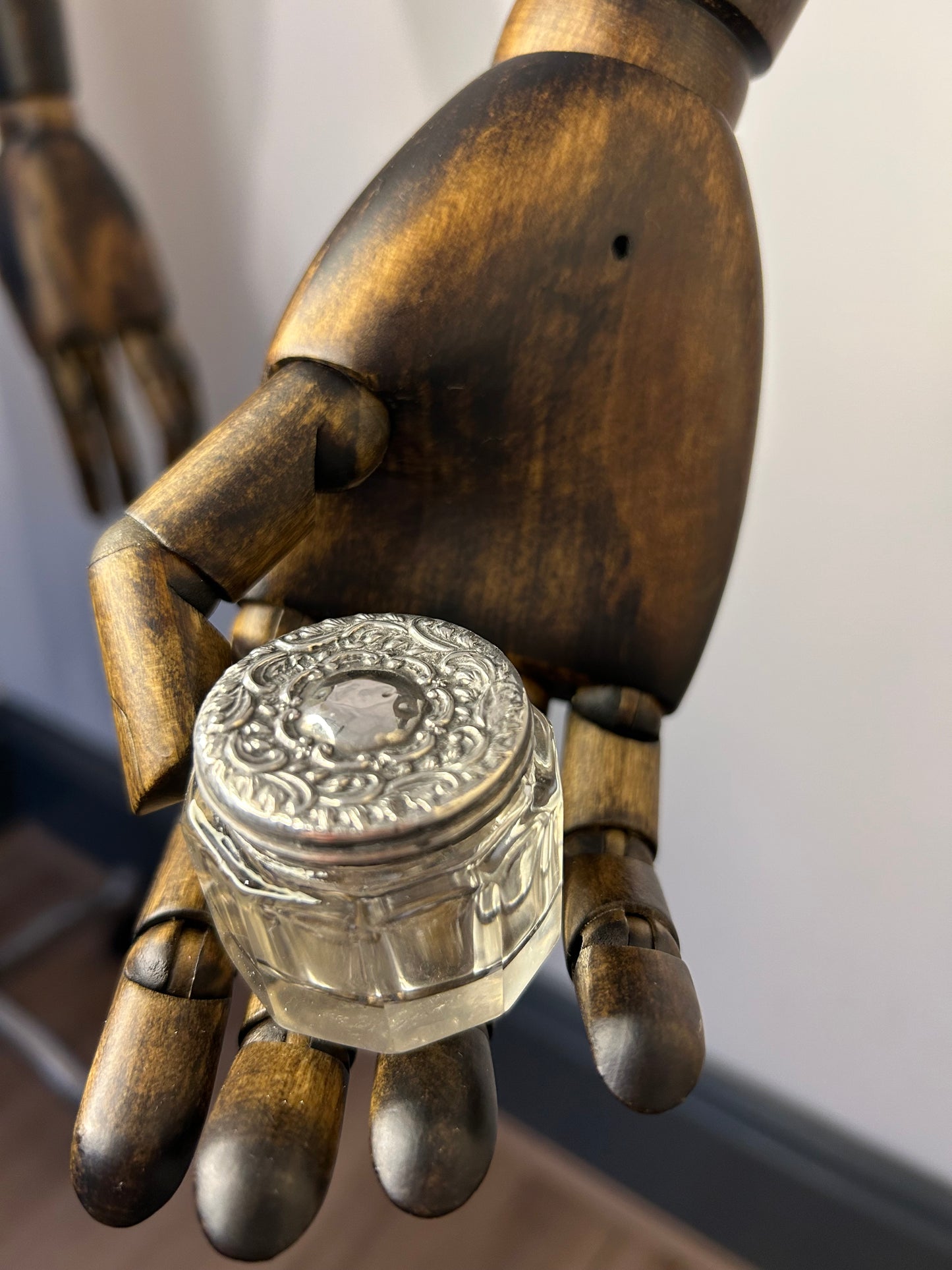 Crystal Pot With Silver Lid