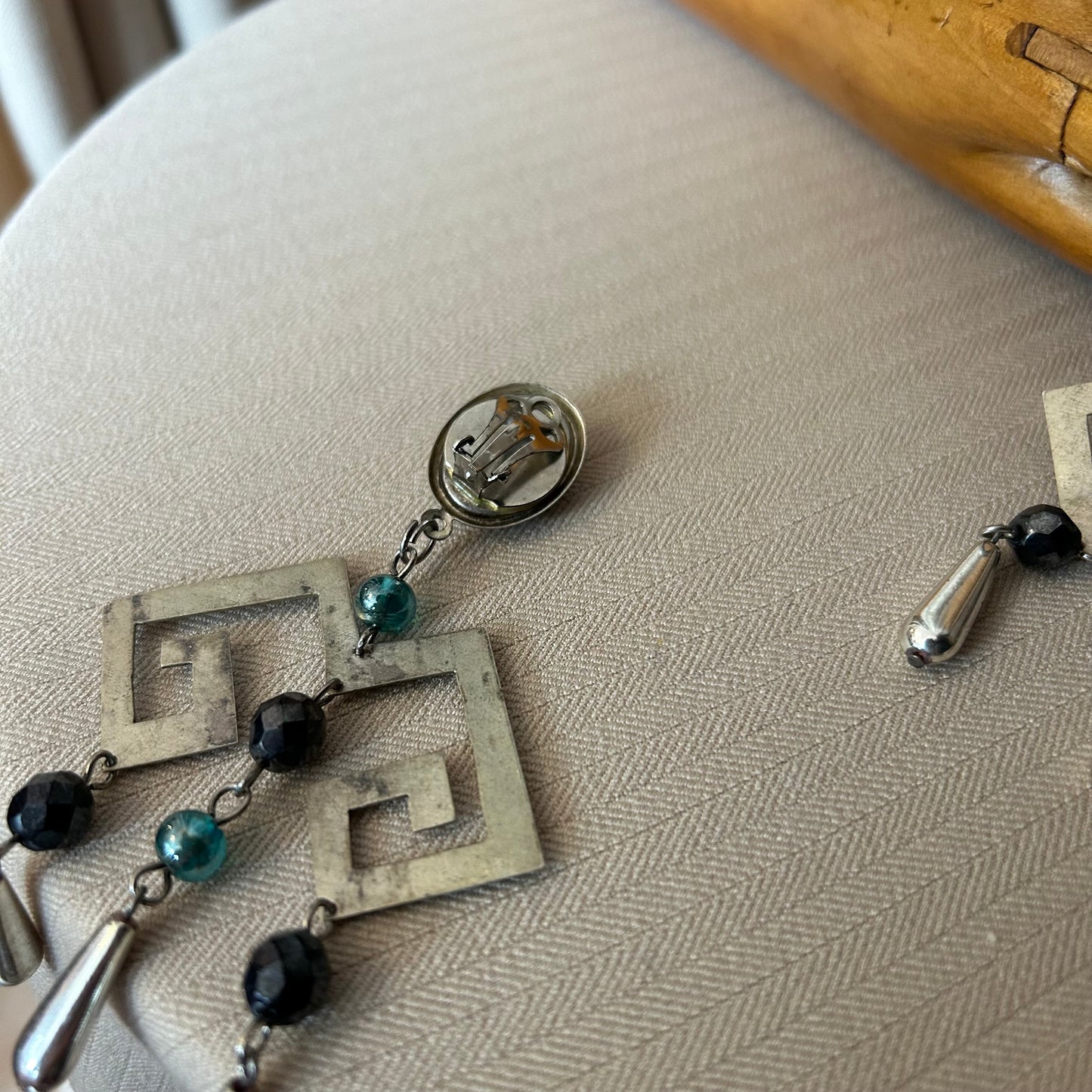 Large Statement Clip Ons