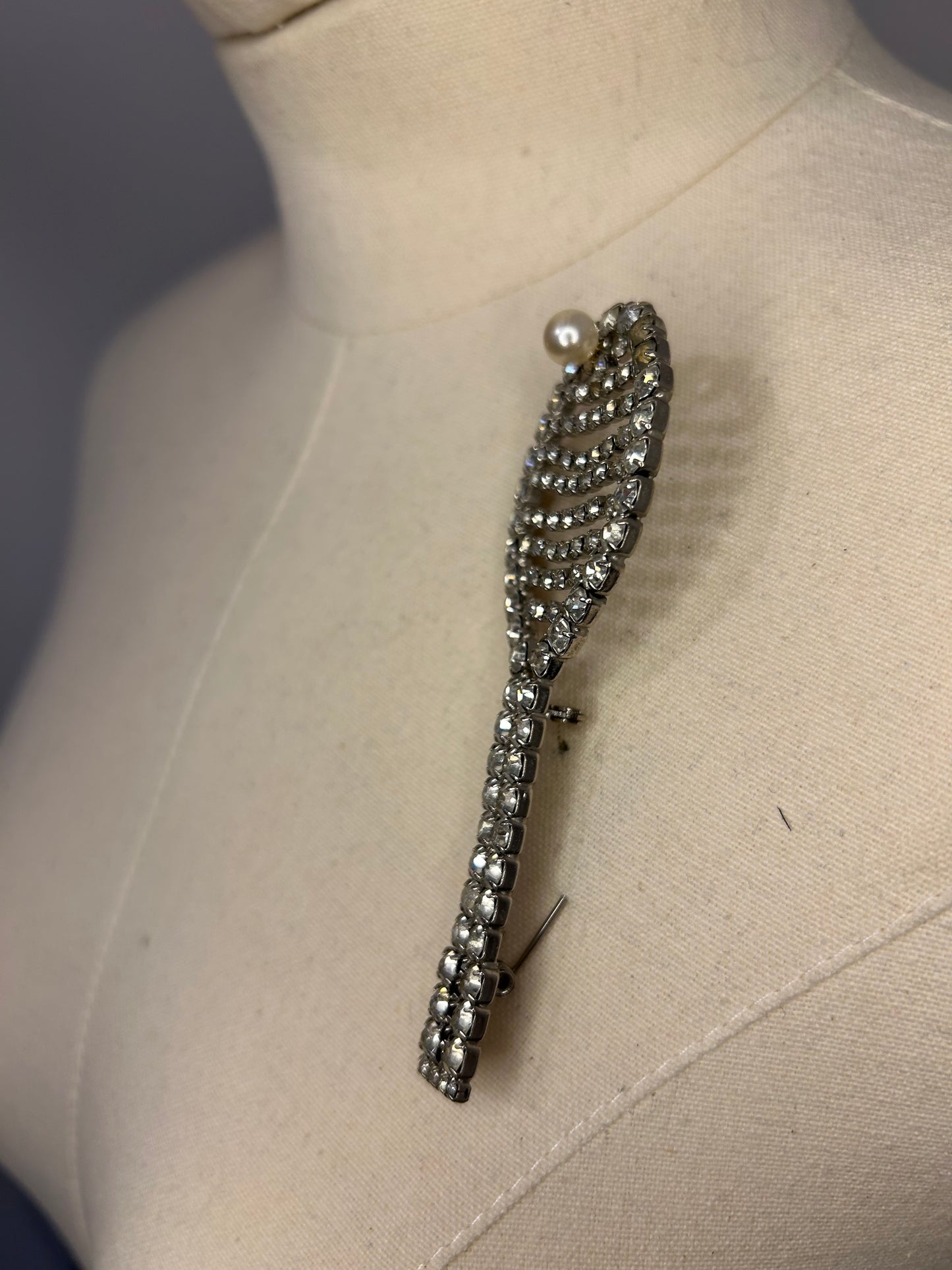 Tennis Racket Diamanté brooch