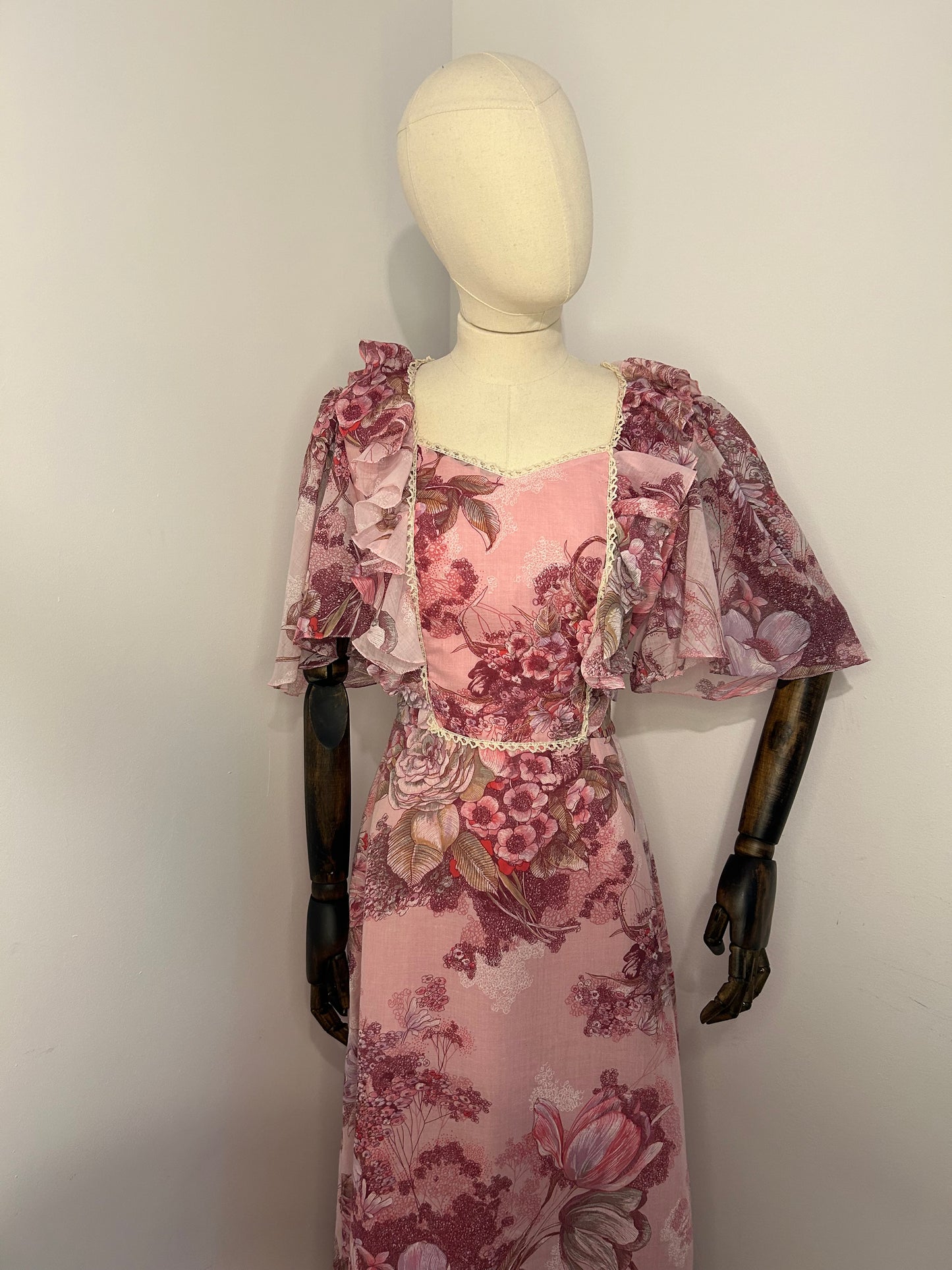 Pink floral angel sleeve dress