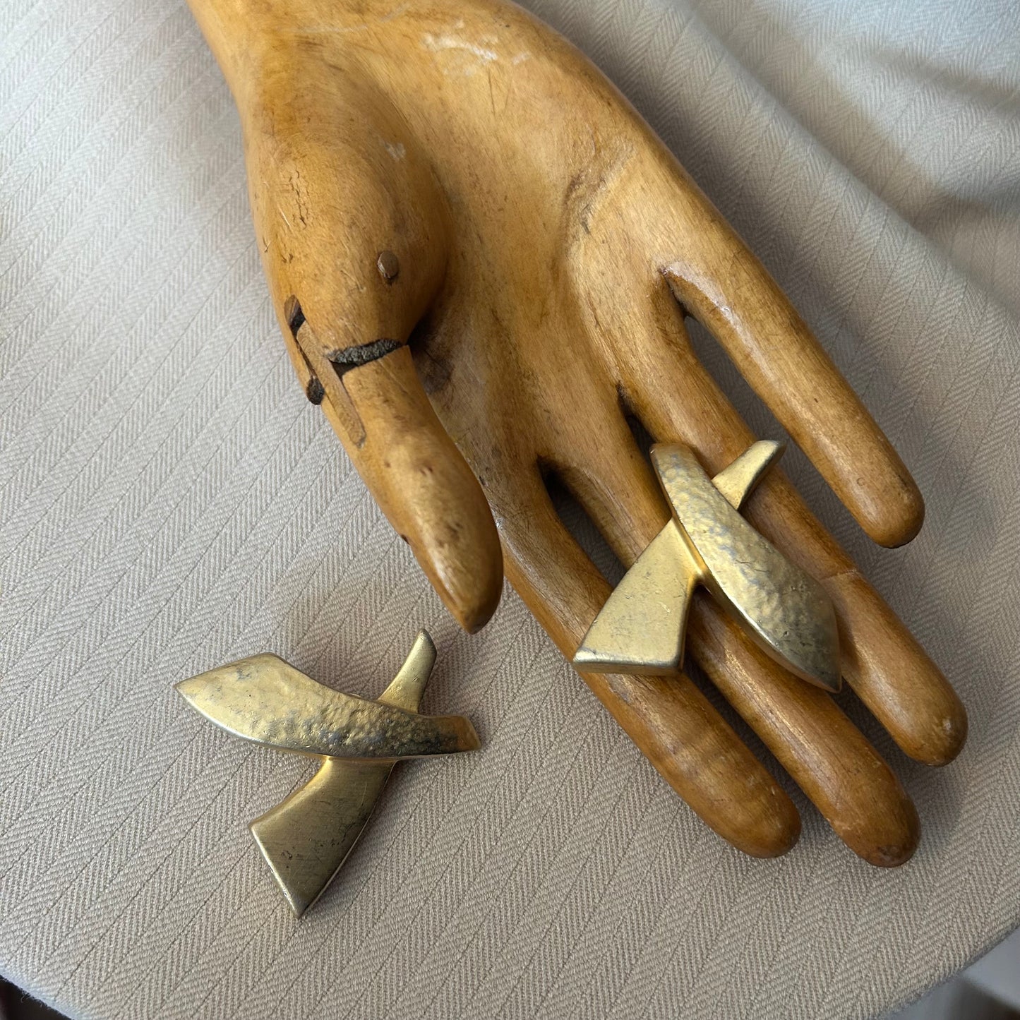 Flying Cross Clip On