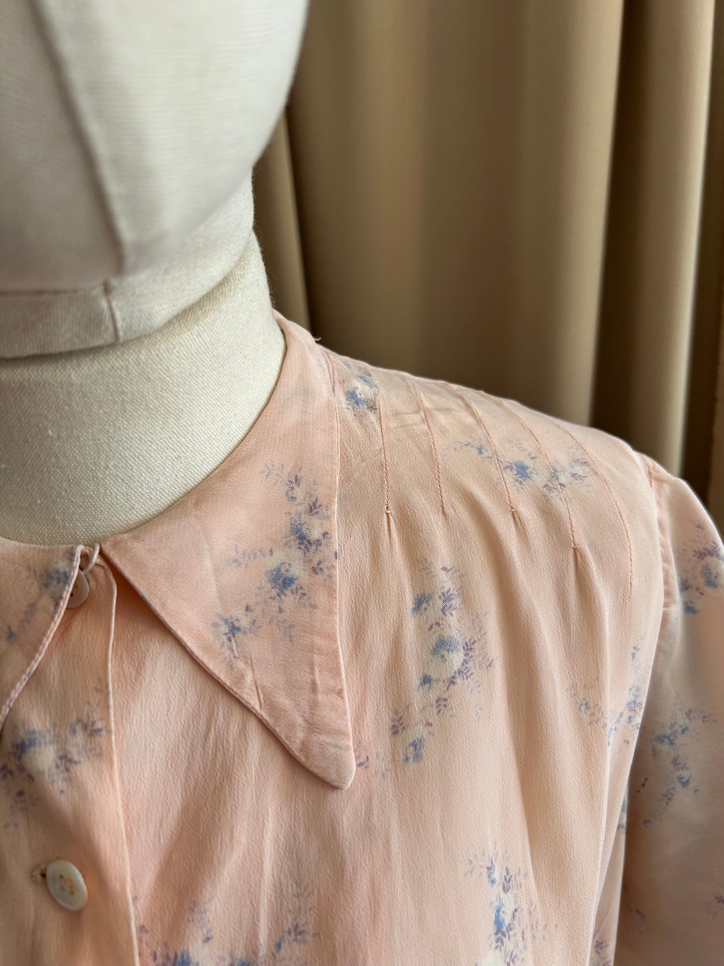 30s Dusty Pink Blouse