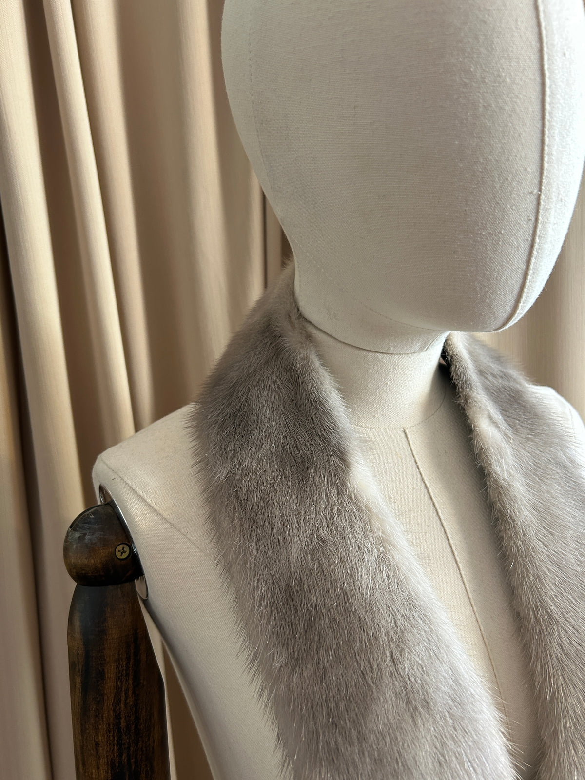 Grey Mink Collar