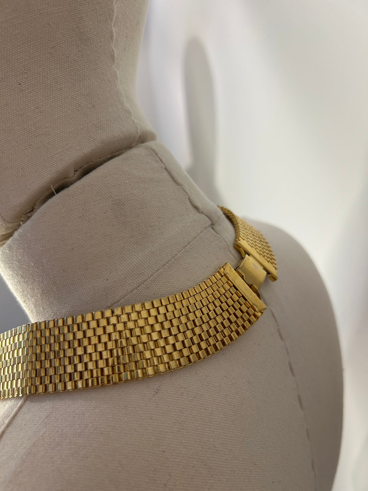 Gold Tone Linked Necklace