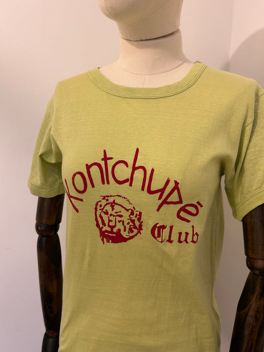 ‘Kontchupè Club’ T-shirt