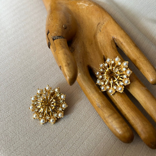 Faux Pearl Burst Earring