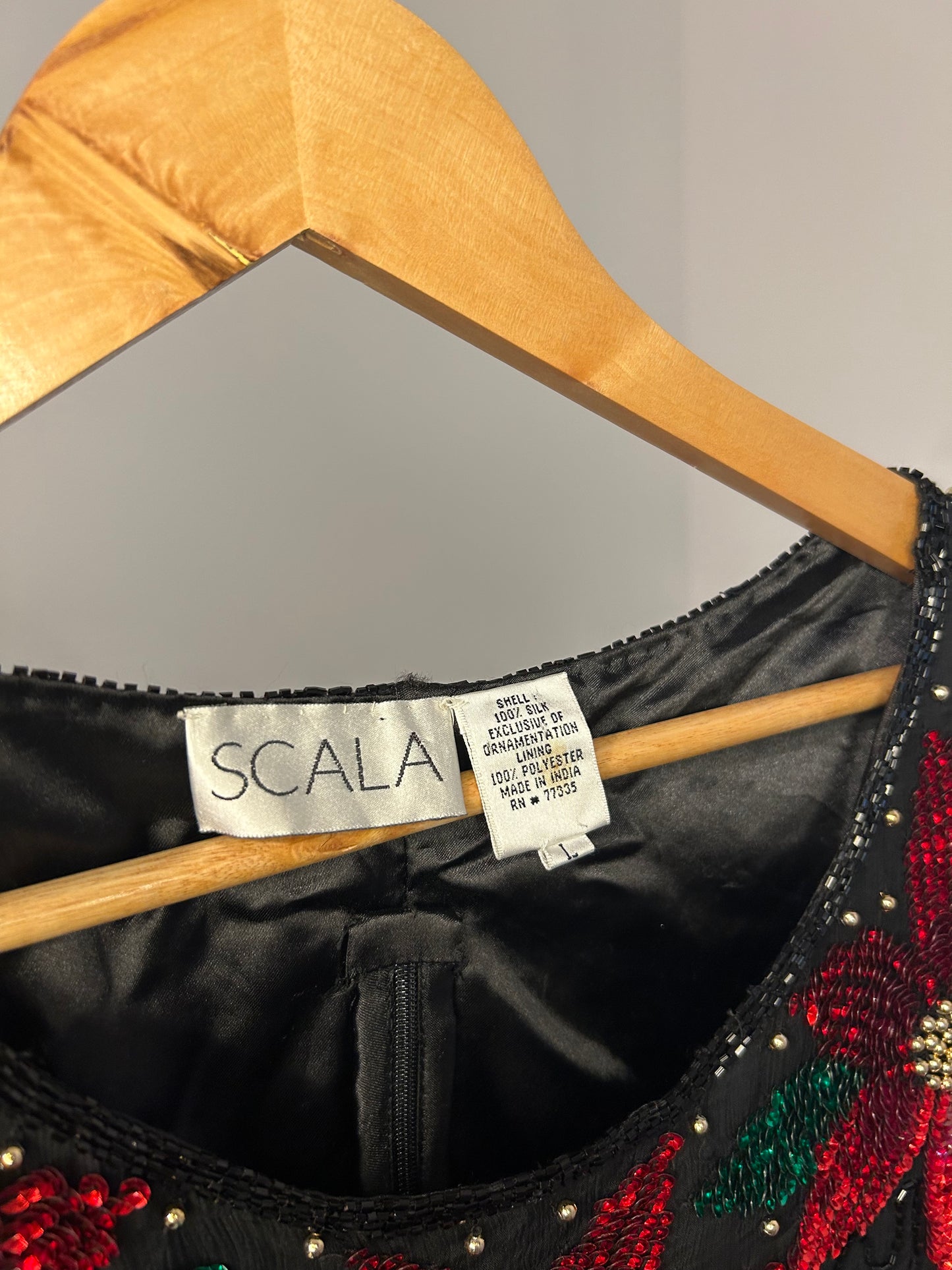 Sequin Poinsettia top