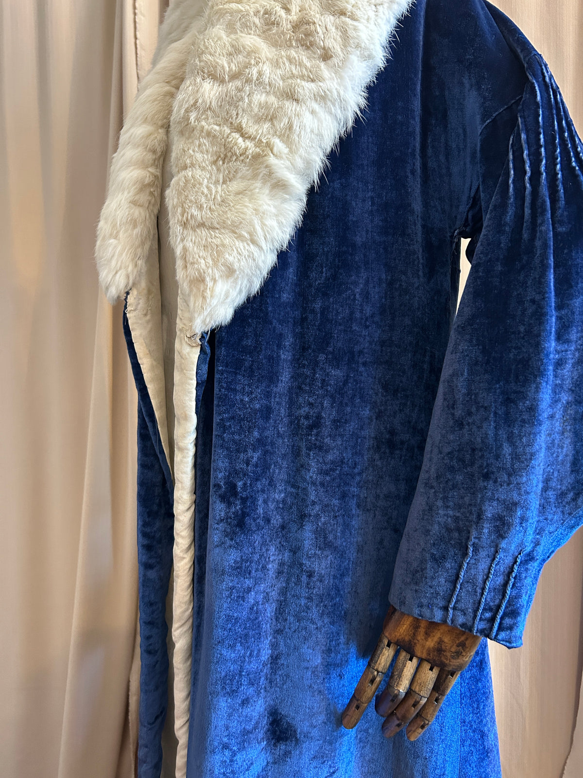 20s Velvet Opera Coat