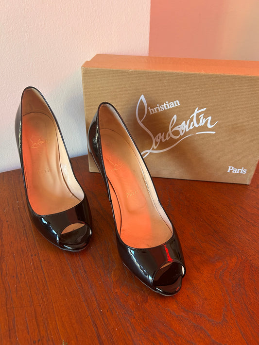 Louboutin YouYou 100 Pumps