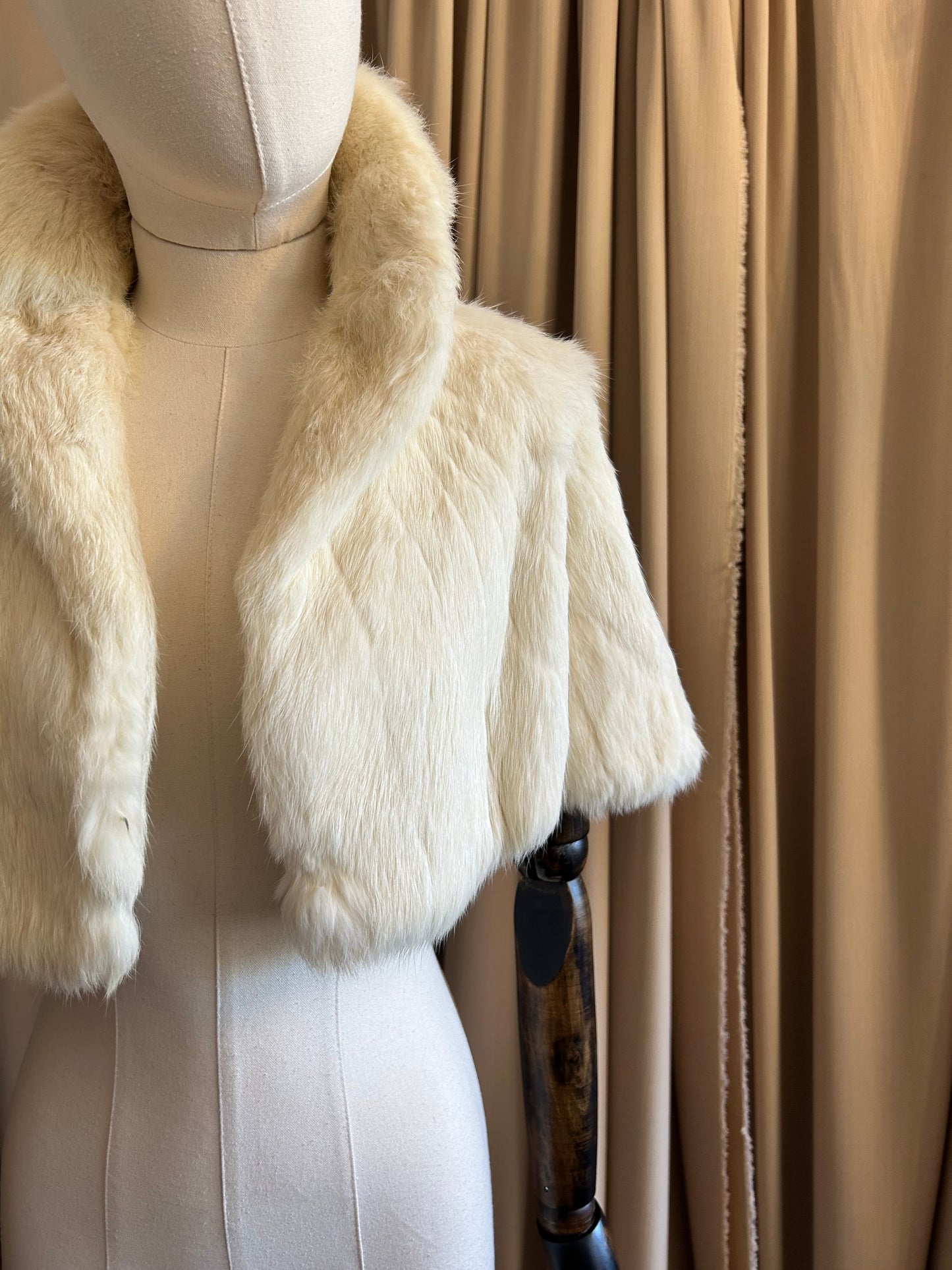 Cream Rabbit Fur Capelet