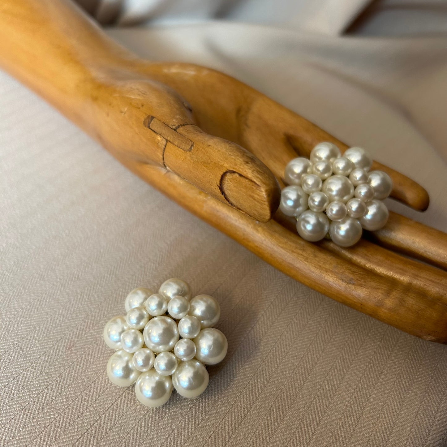 Pearl Cluster Clip Ons