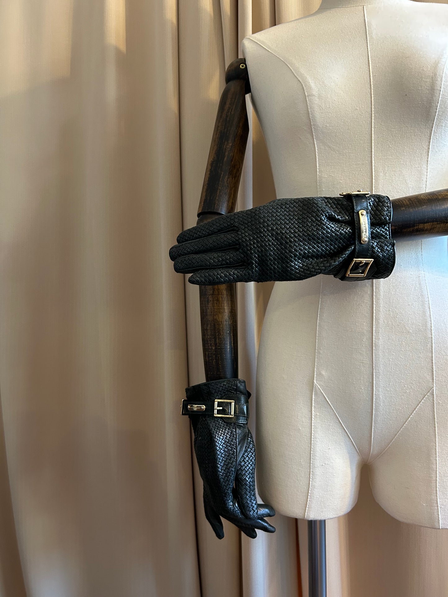 Burberry Leather Gloves