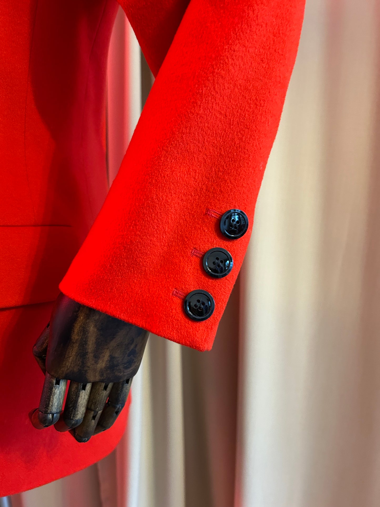 Cashmere Escada Tomato Blazer