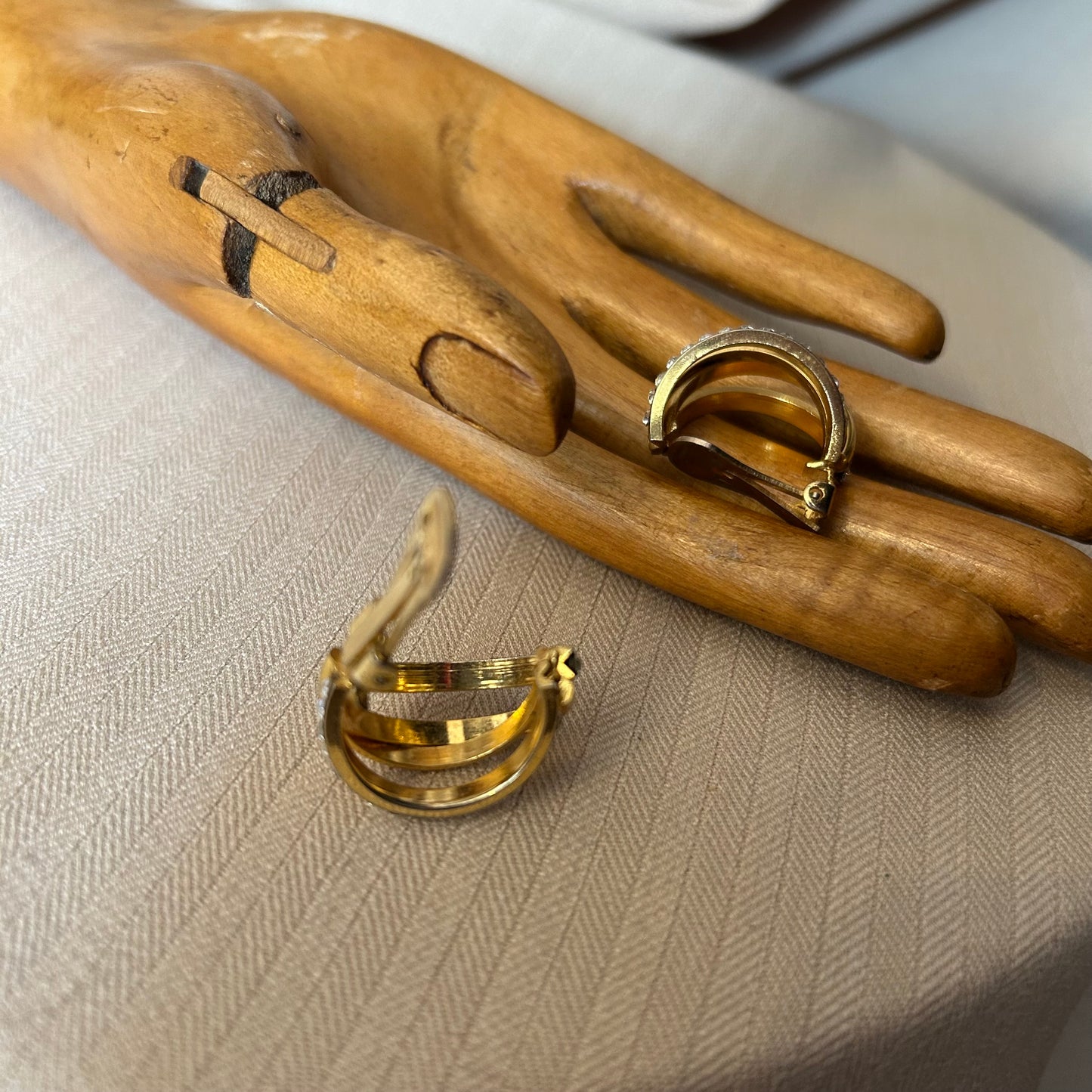 Looped Clip Ons