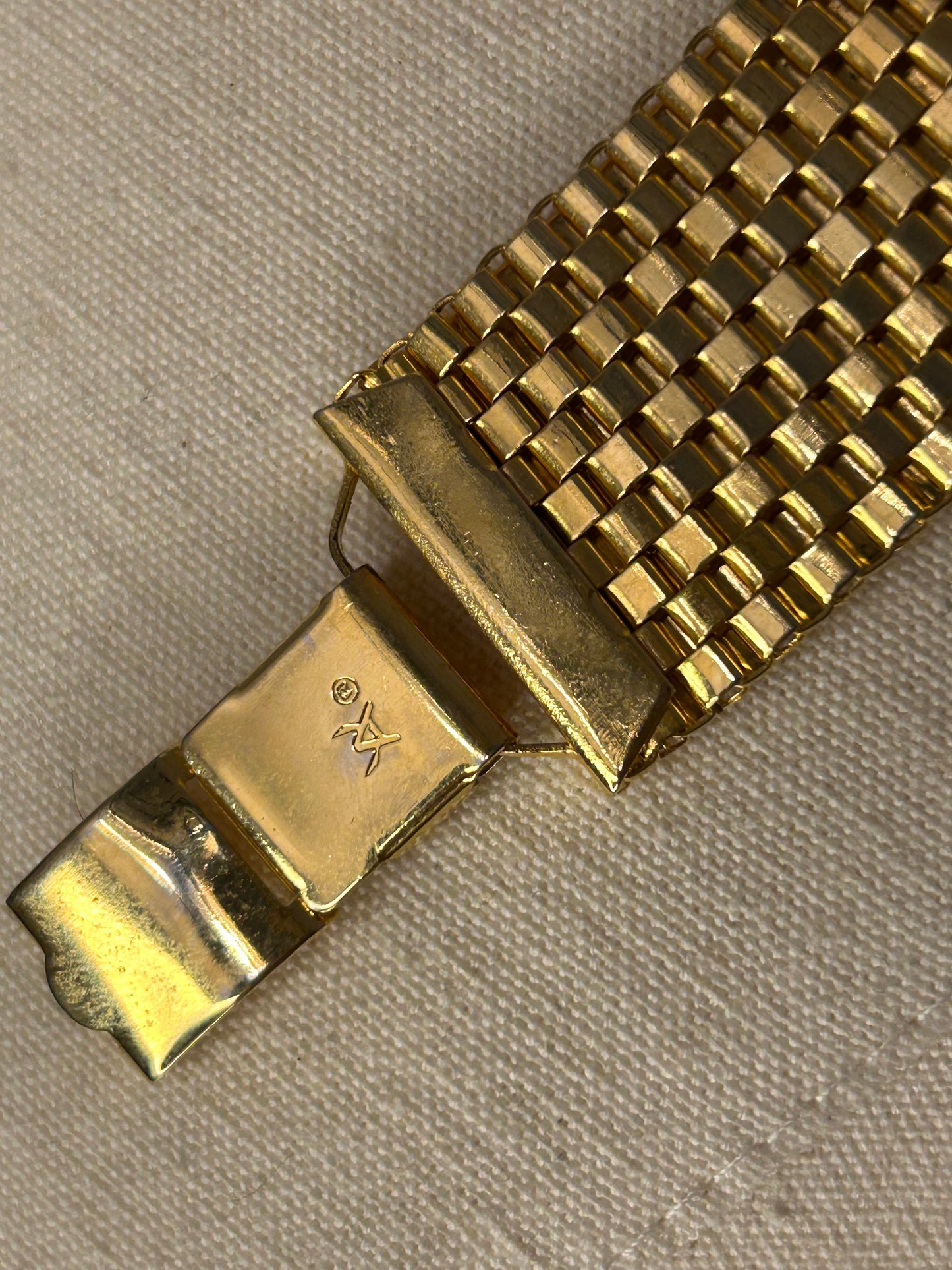 Gold Tone Linked Necklace