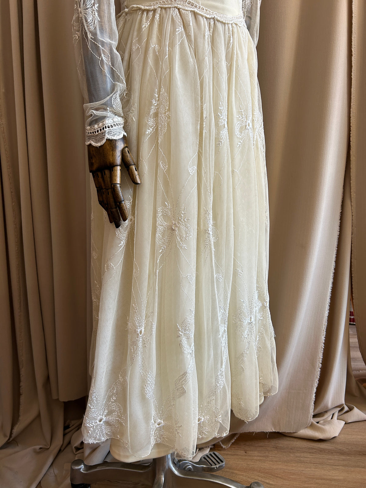 Lace Bridal Mini