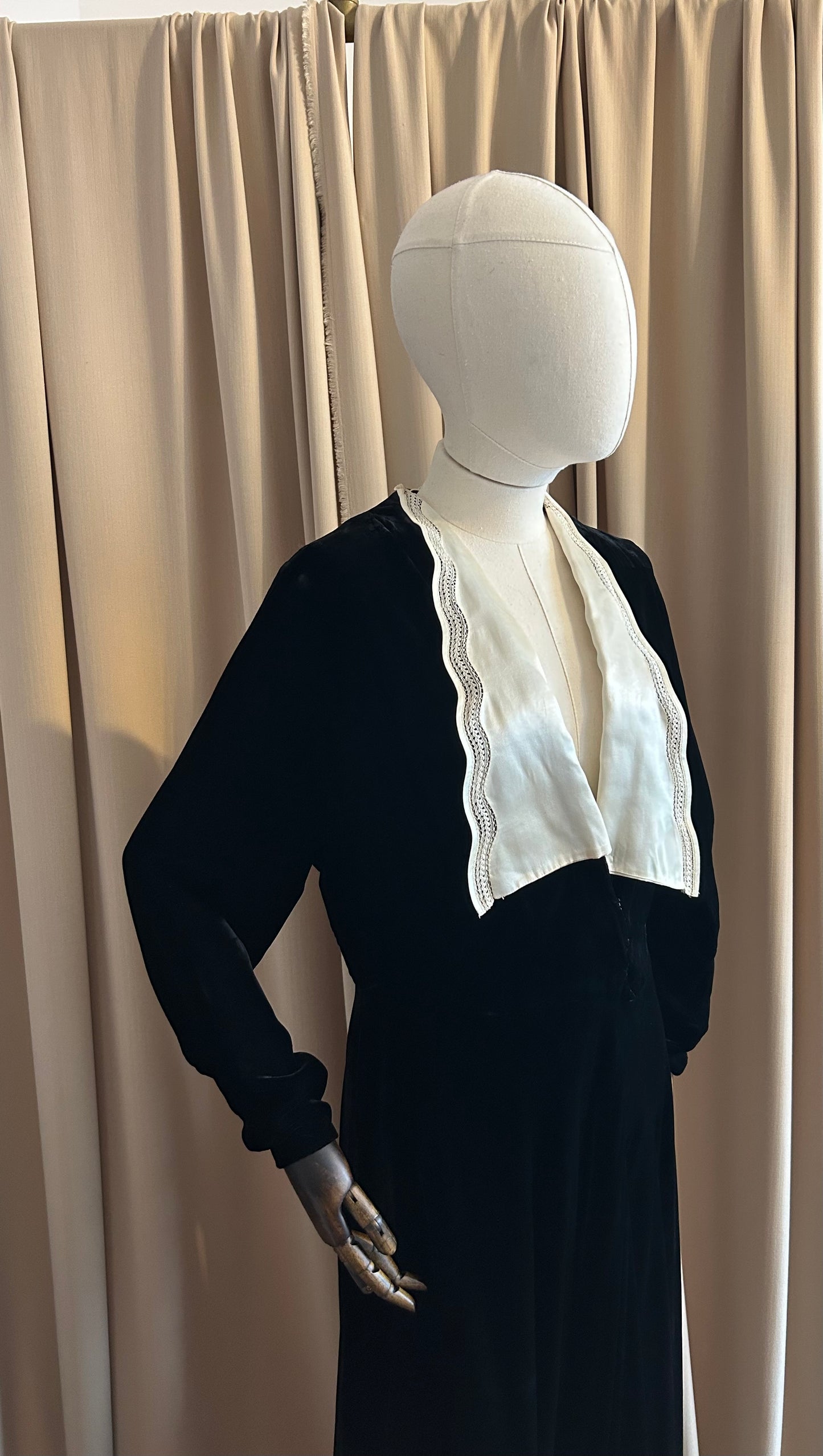 Antique Debenham & Freebody Velvet Gown