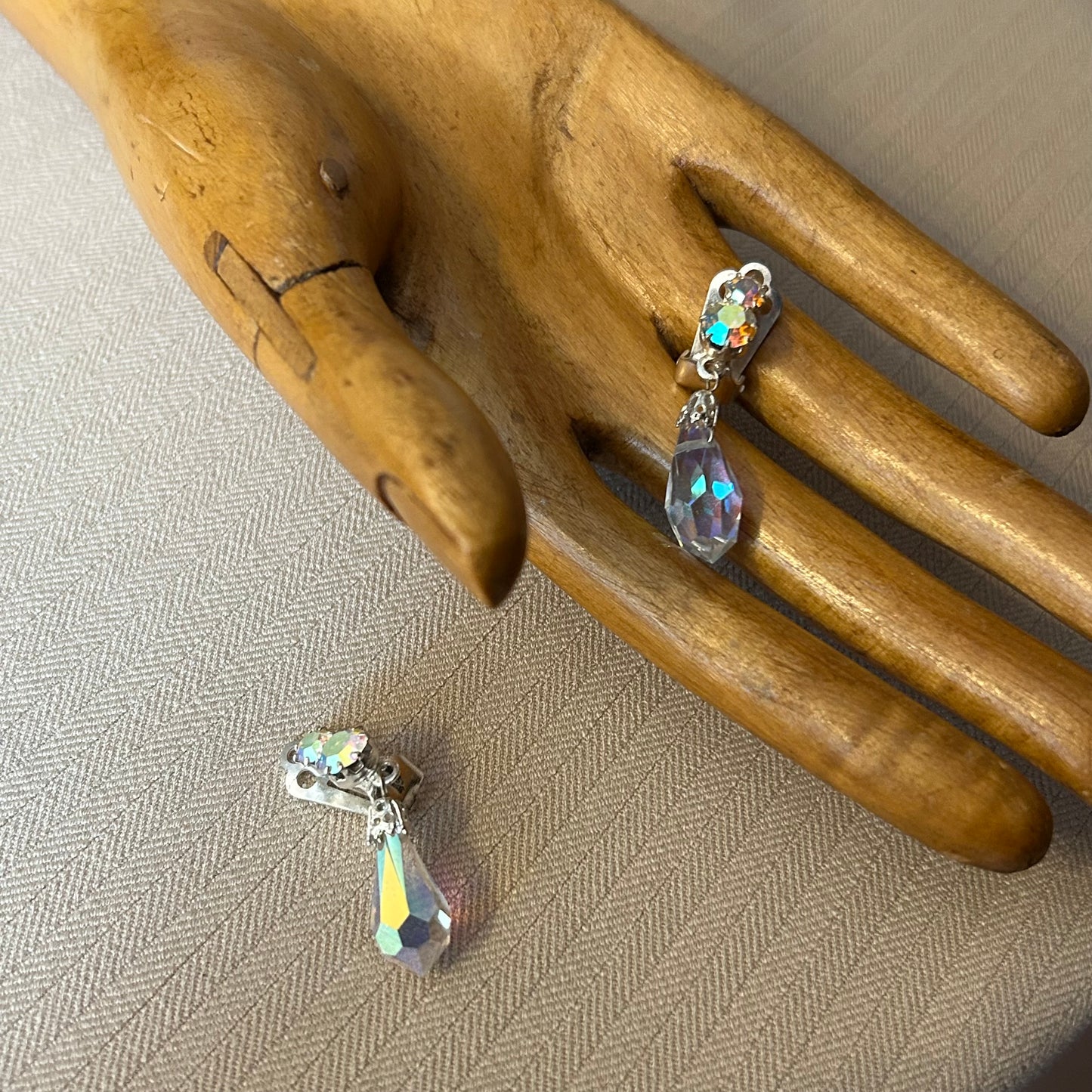 Aurora Borealis Drop Clip ons