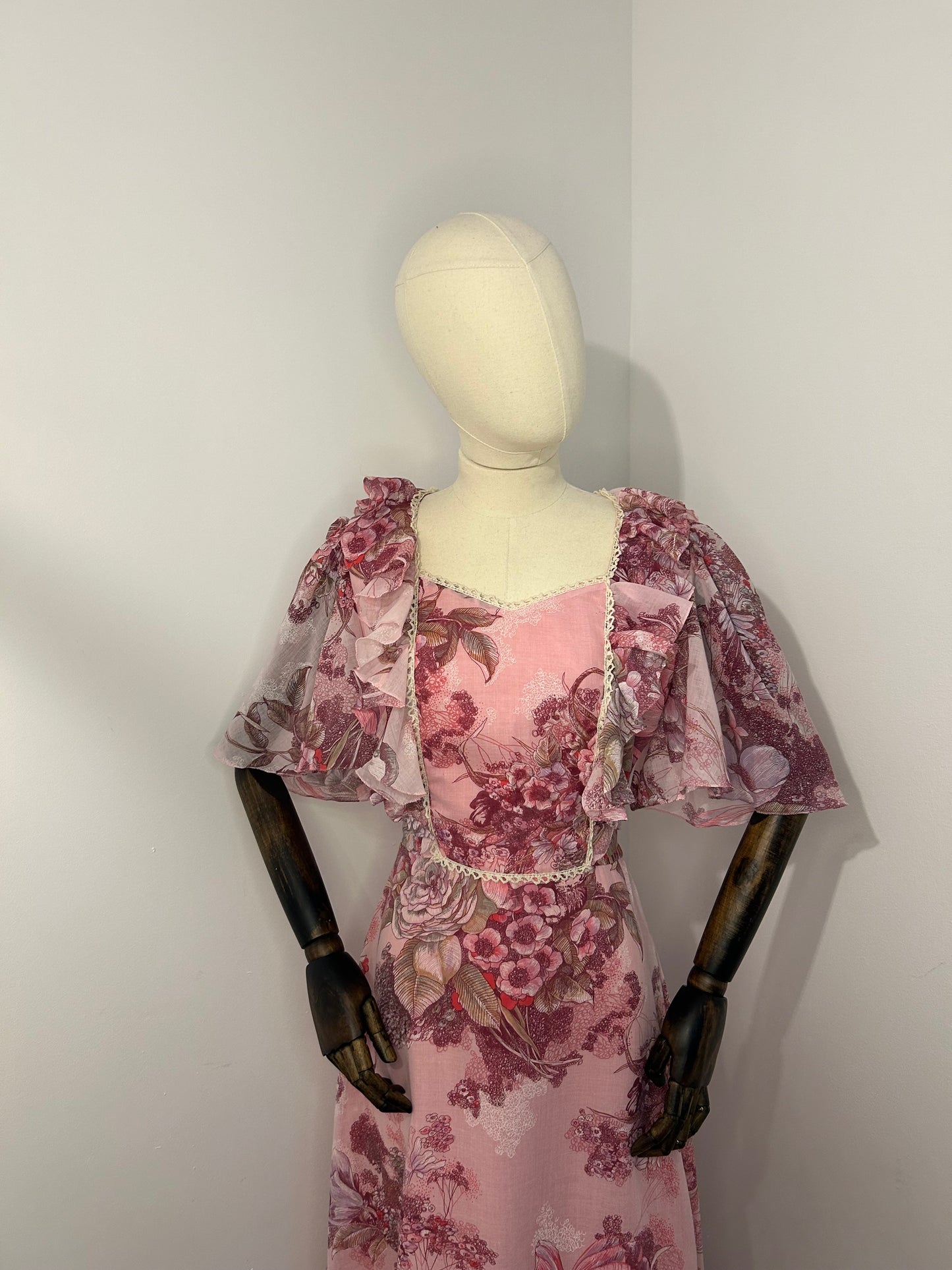 Pink floral angel sleeve dress