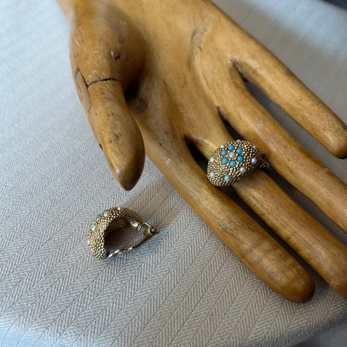 Turquoise Bulbous Clip On