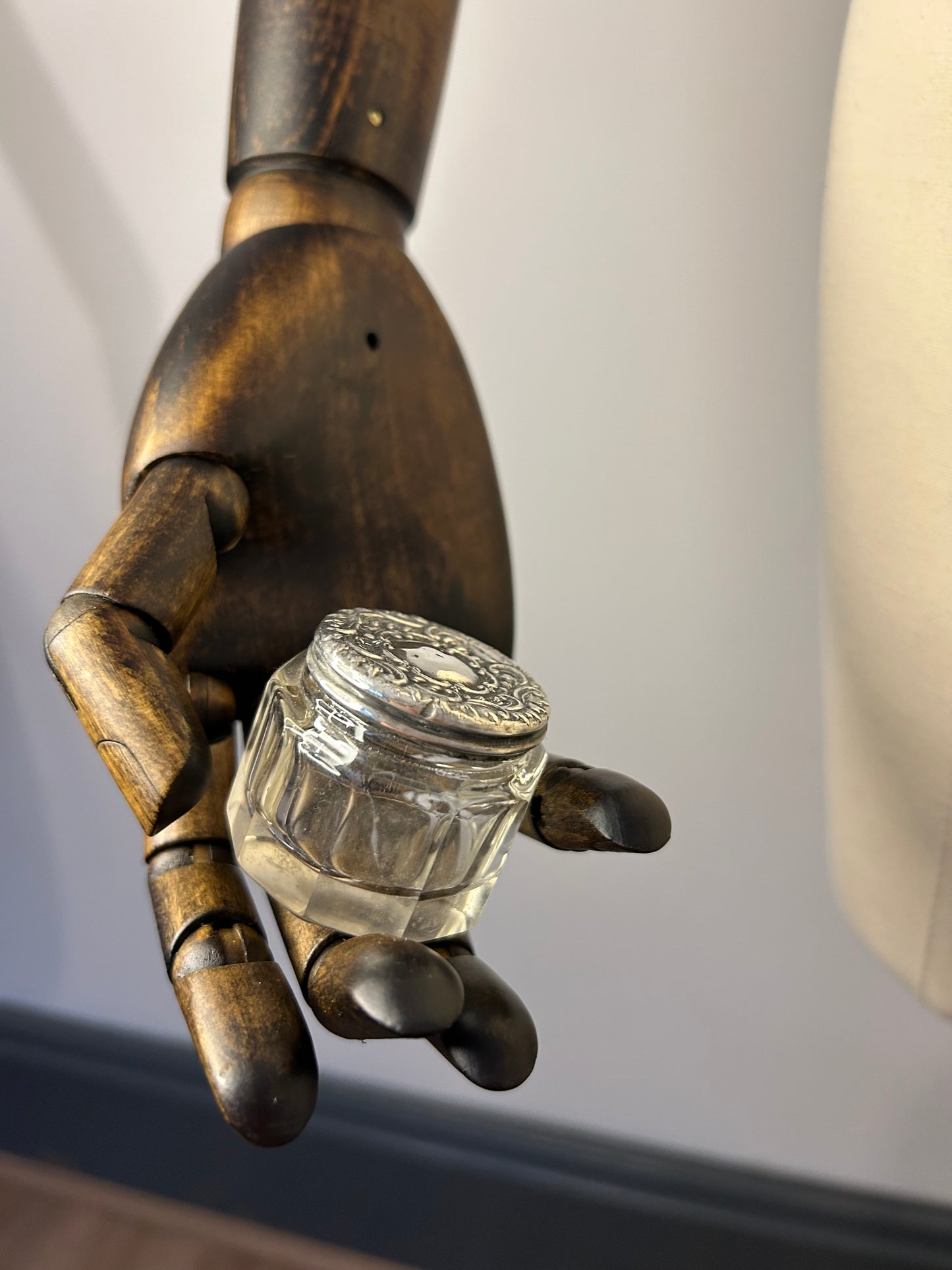 Crystal Pot With Silver Lid