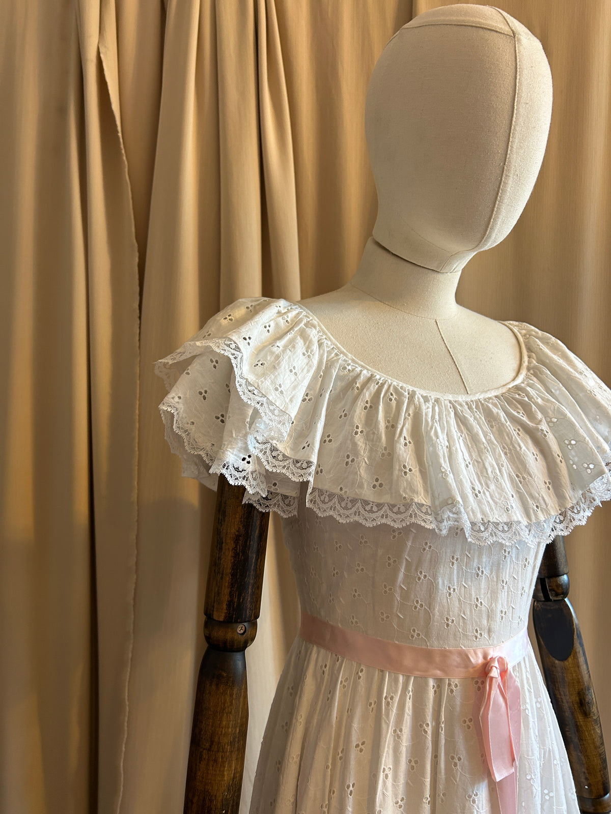Brodierie Anglais Gown