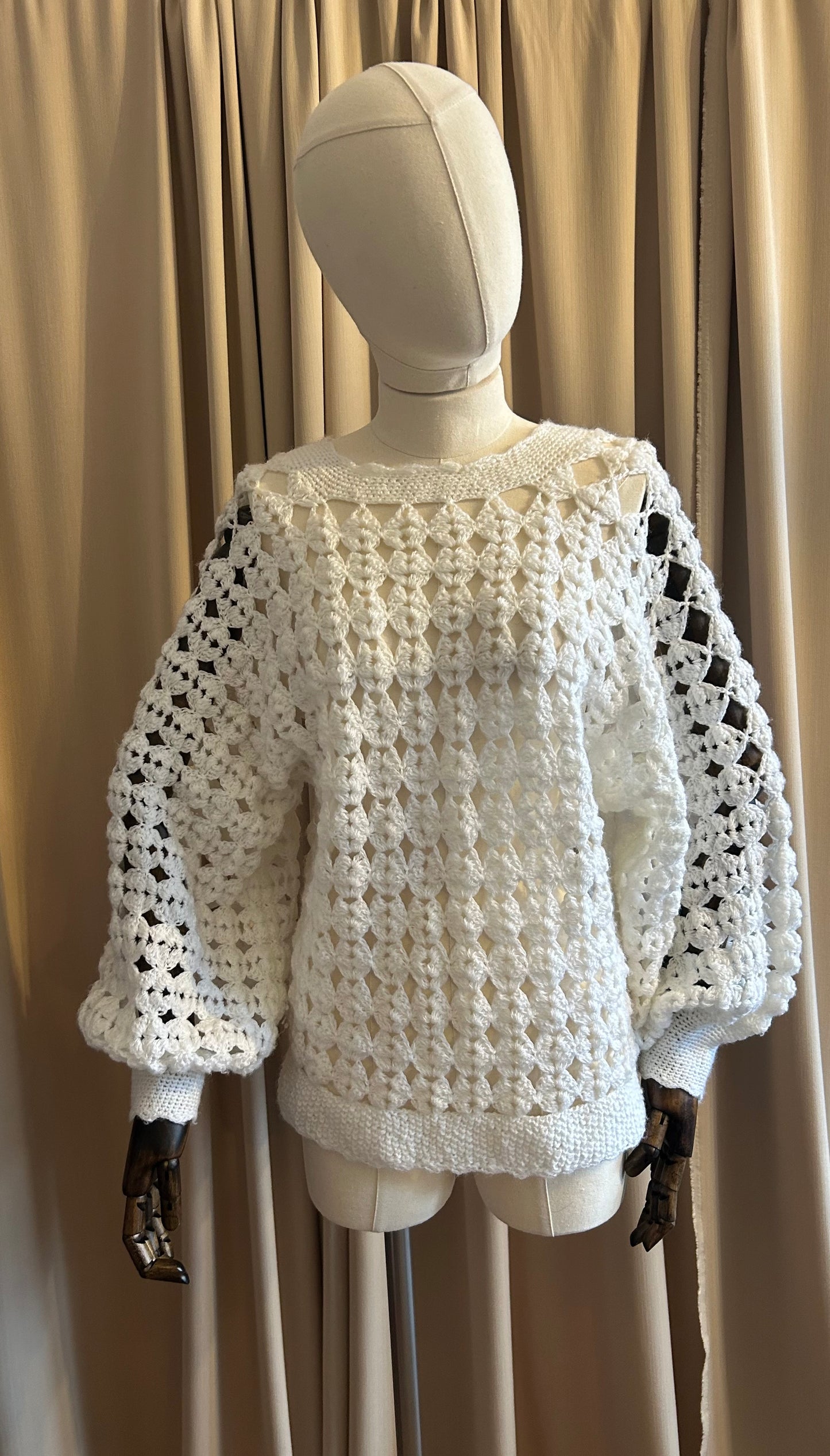 White Crochet Balloon Sleeve Jumper