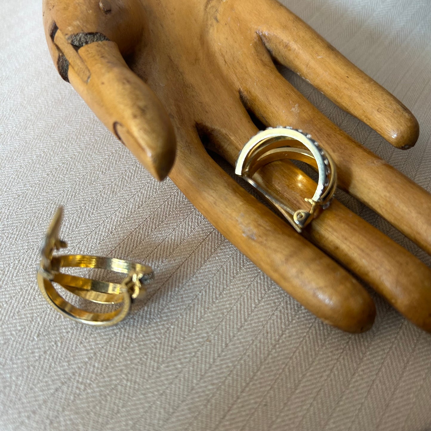 Looped Clip Ons