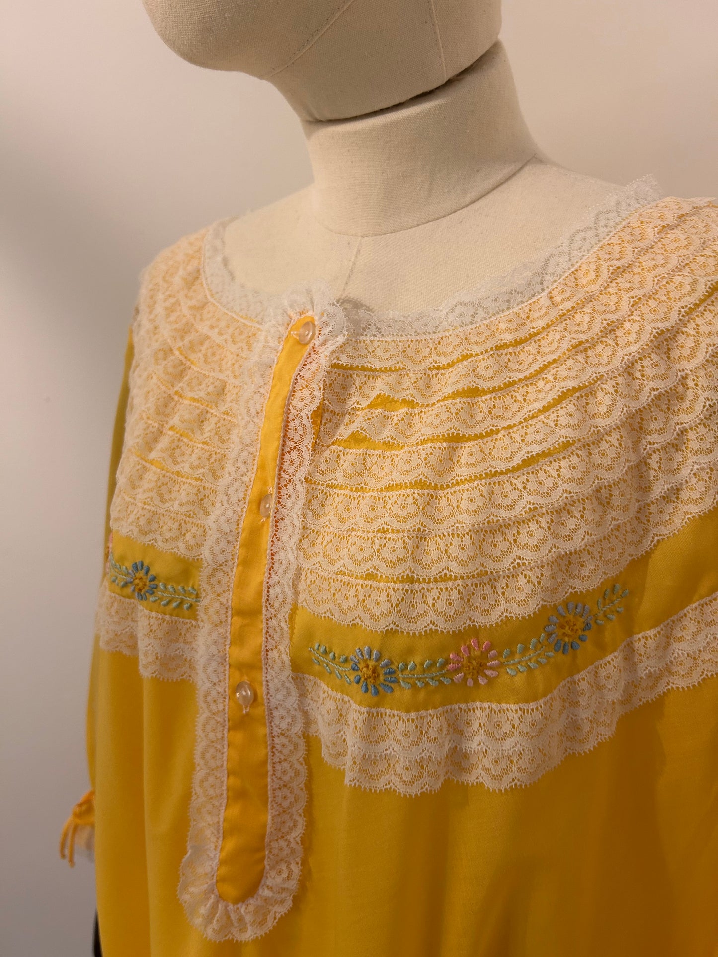 Yellow Dead-stock Nightgown