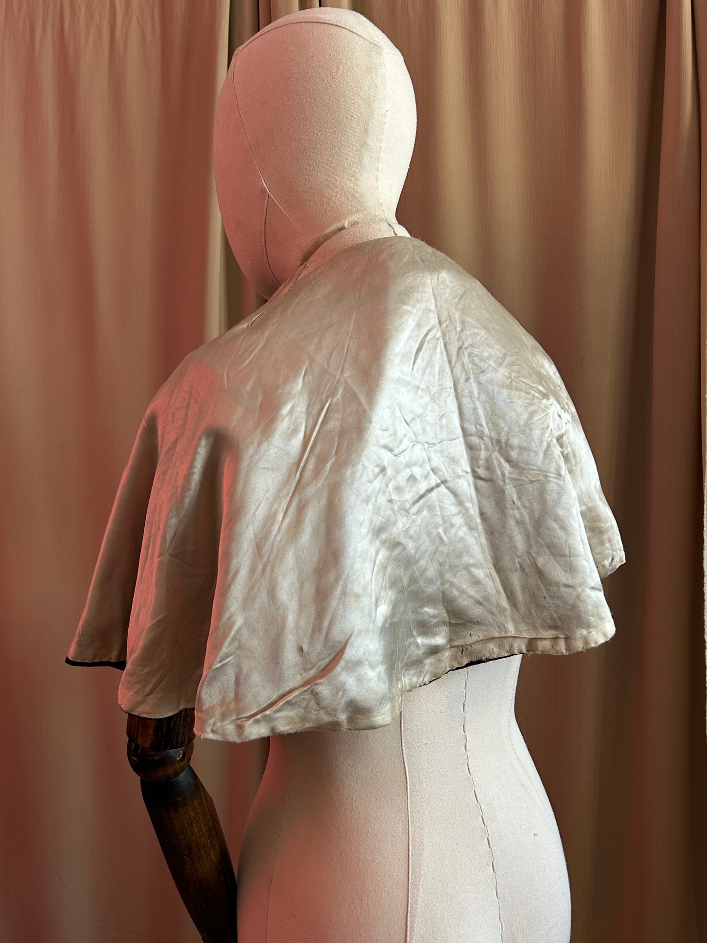 Short Velvet Cape