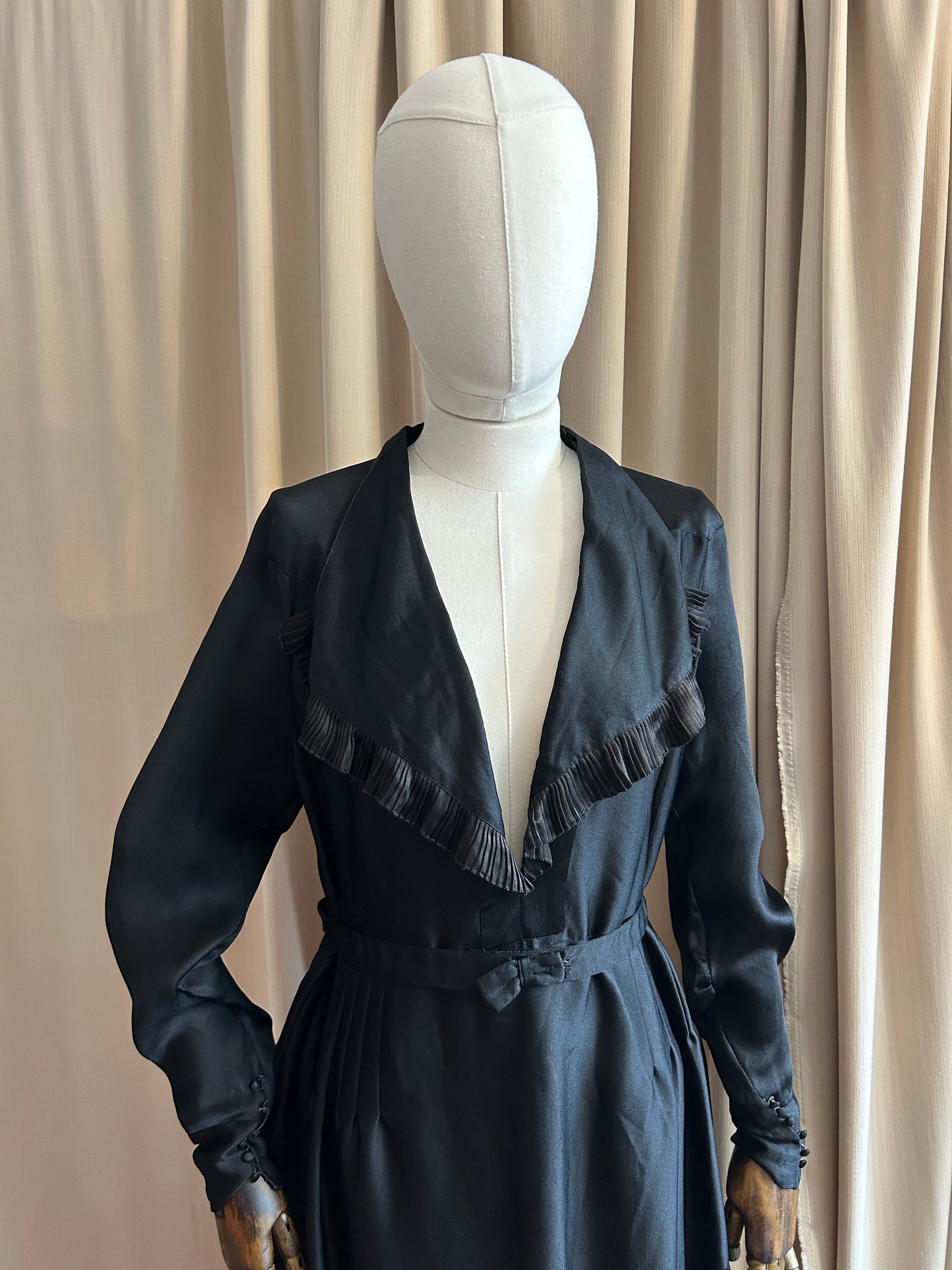 20s Ruffle Satin Dress