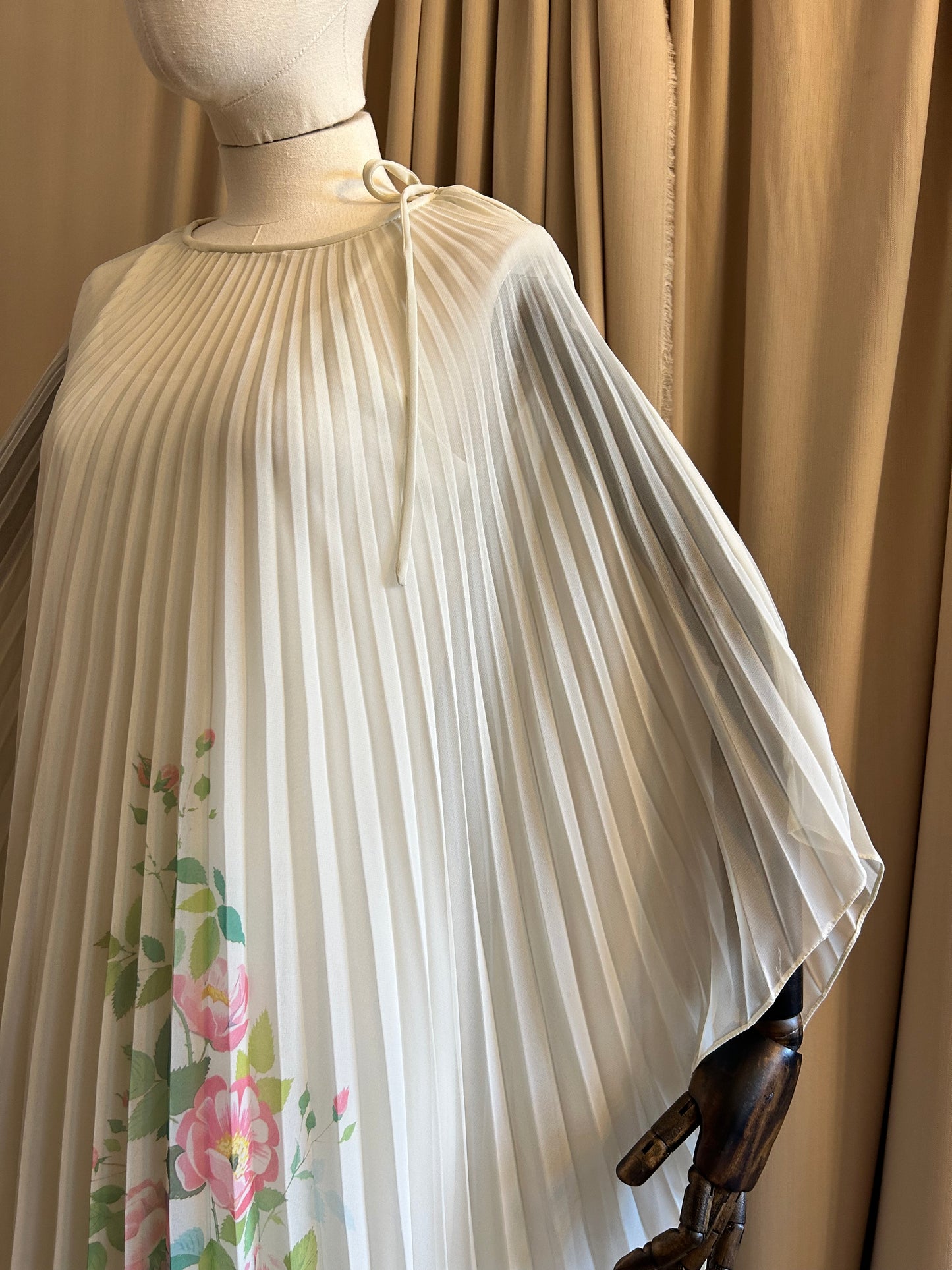 Pleated Kaftan