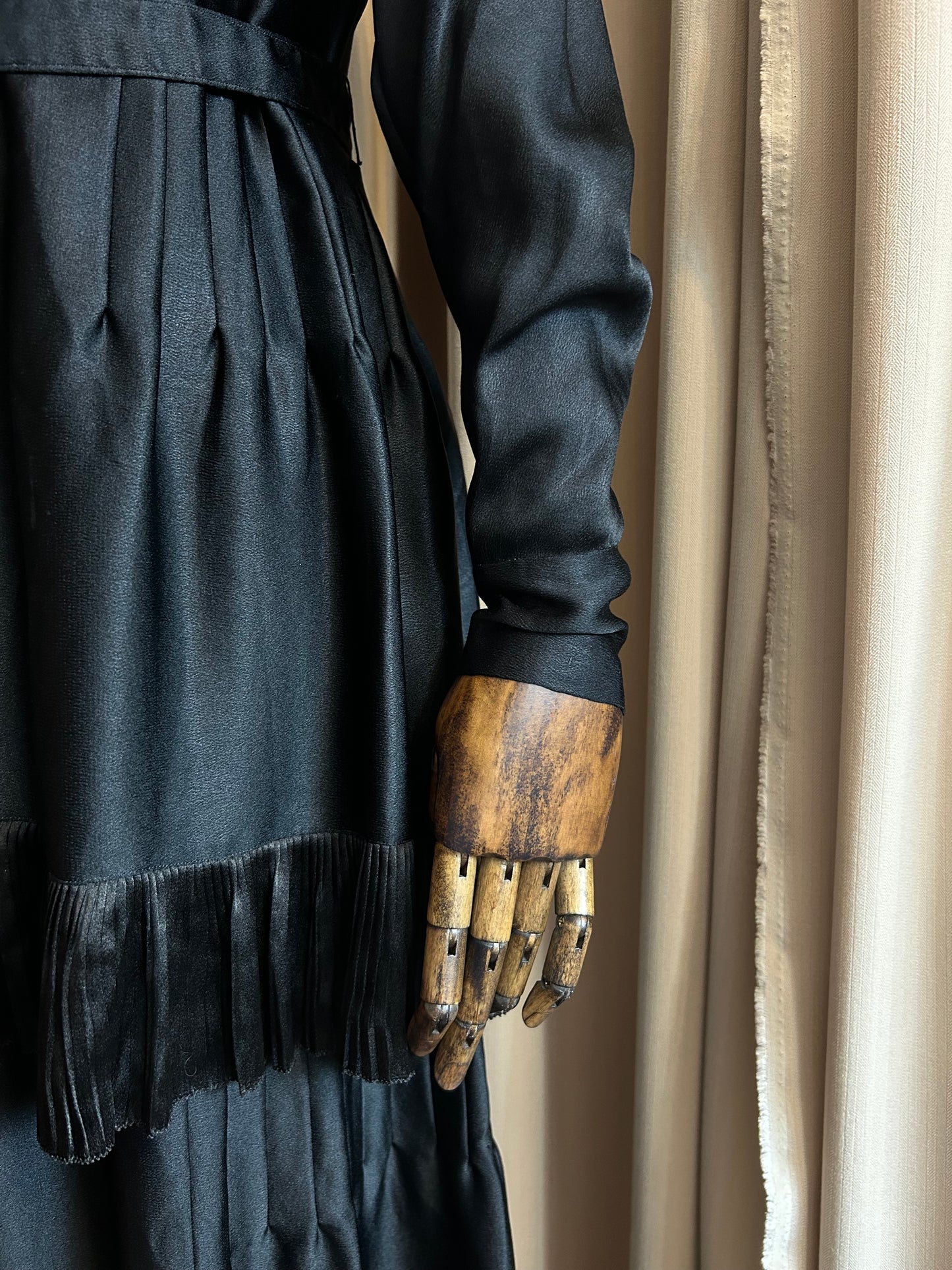 20s Ruffle Satin Dress